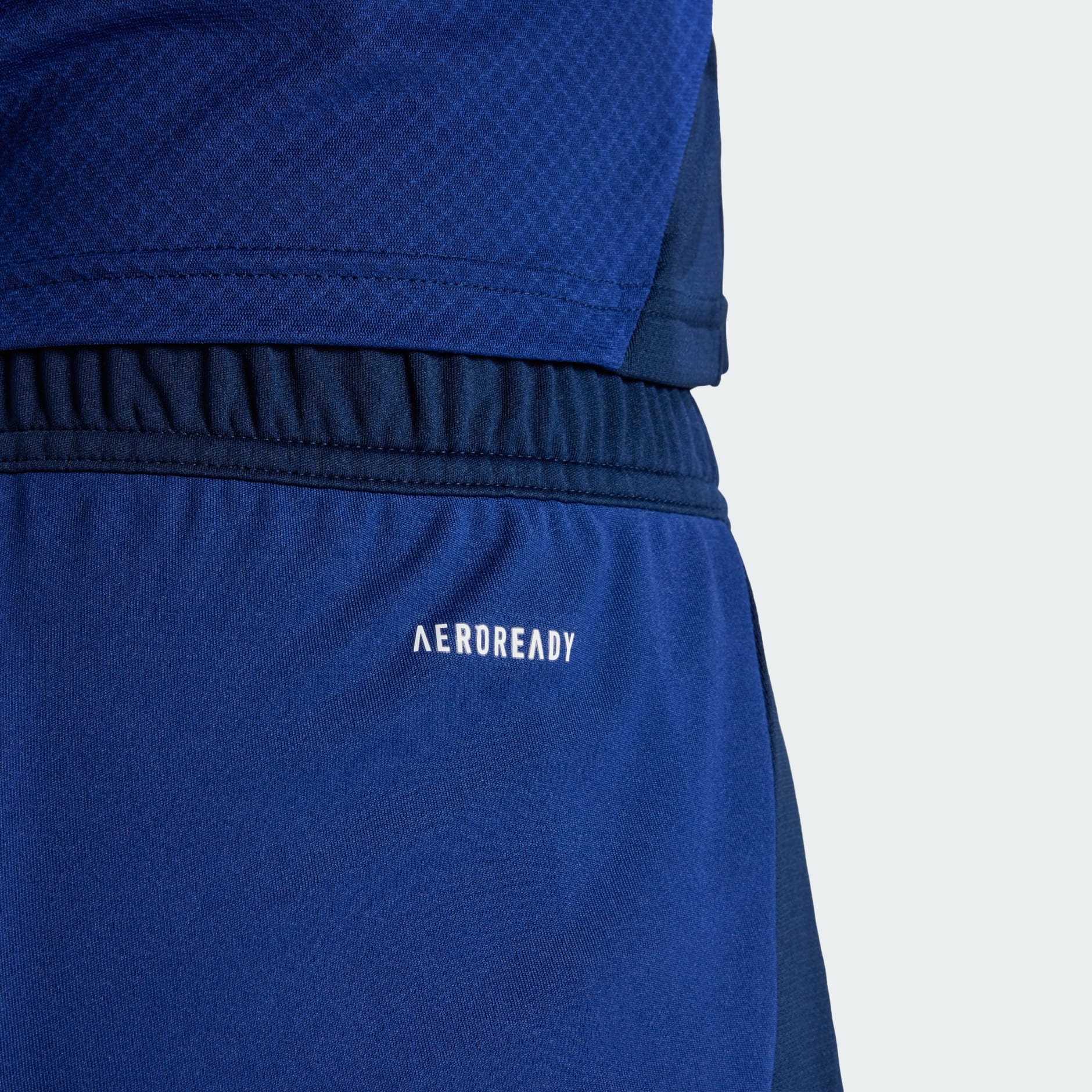 Manchester United 24/25 Away Shorts
