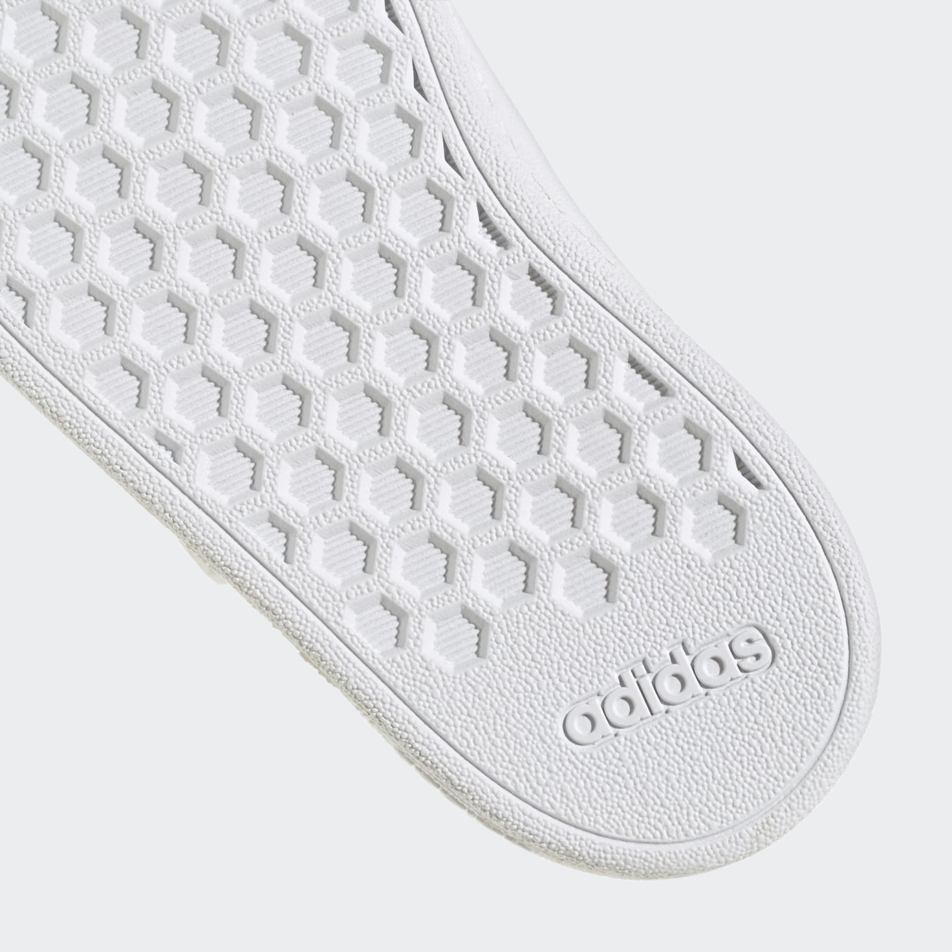 grand court lifestyle hook and loop shoes