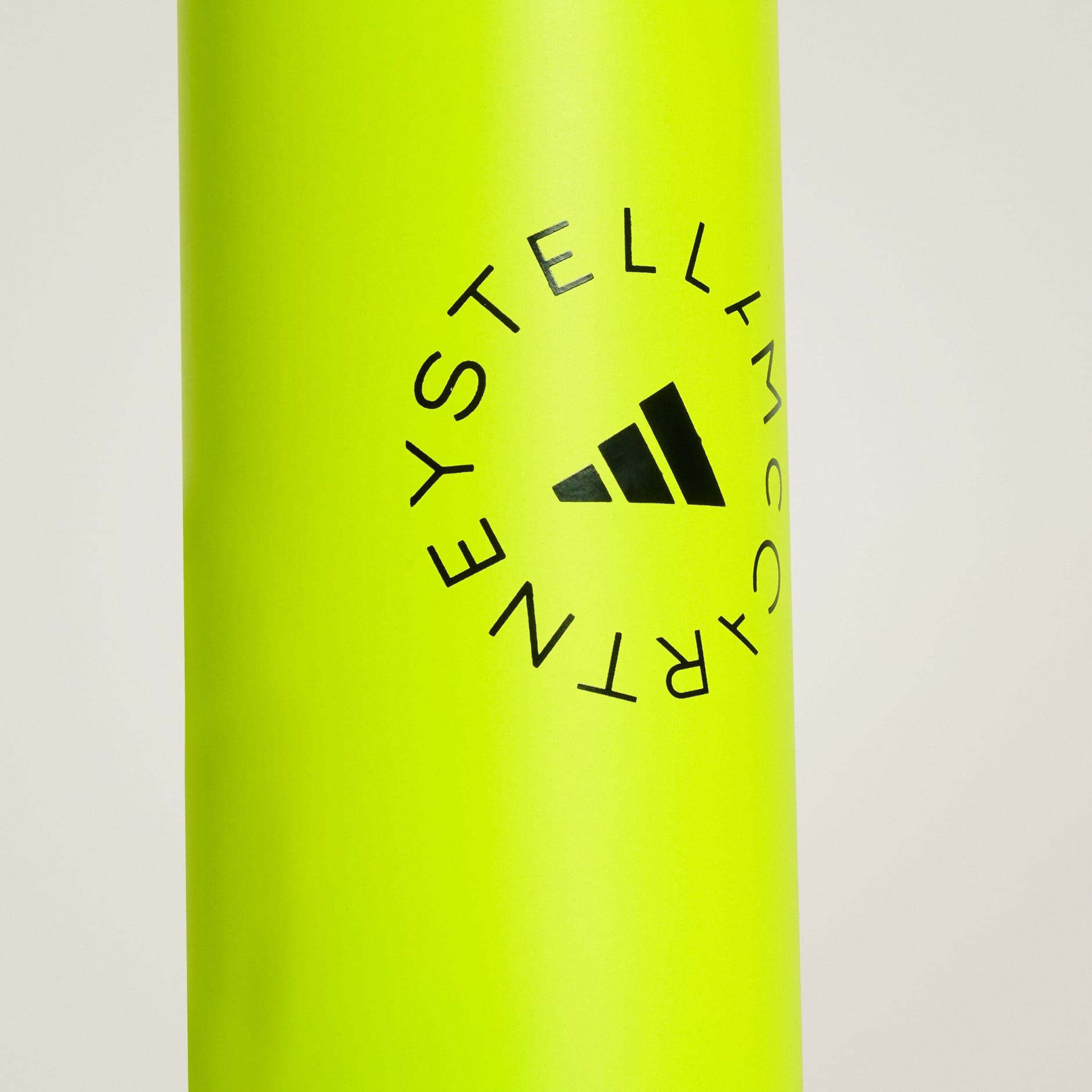 Accessories - adidas by Stella McCartney Bottle - Green | adidas Kuwait