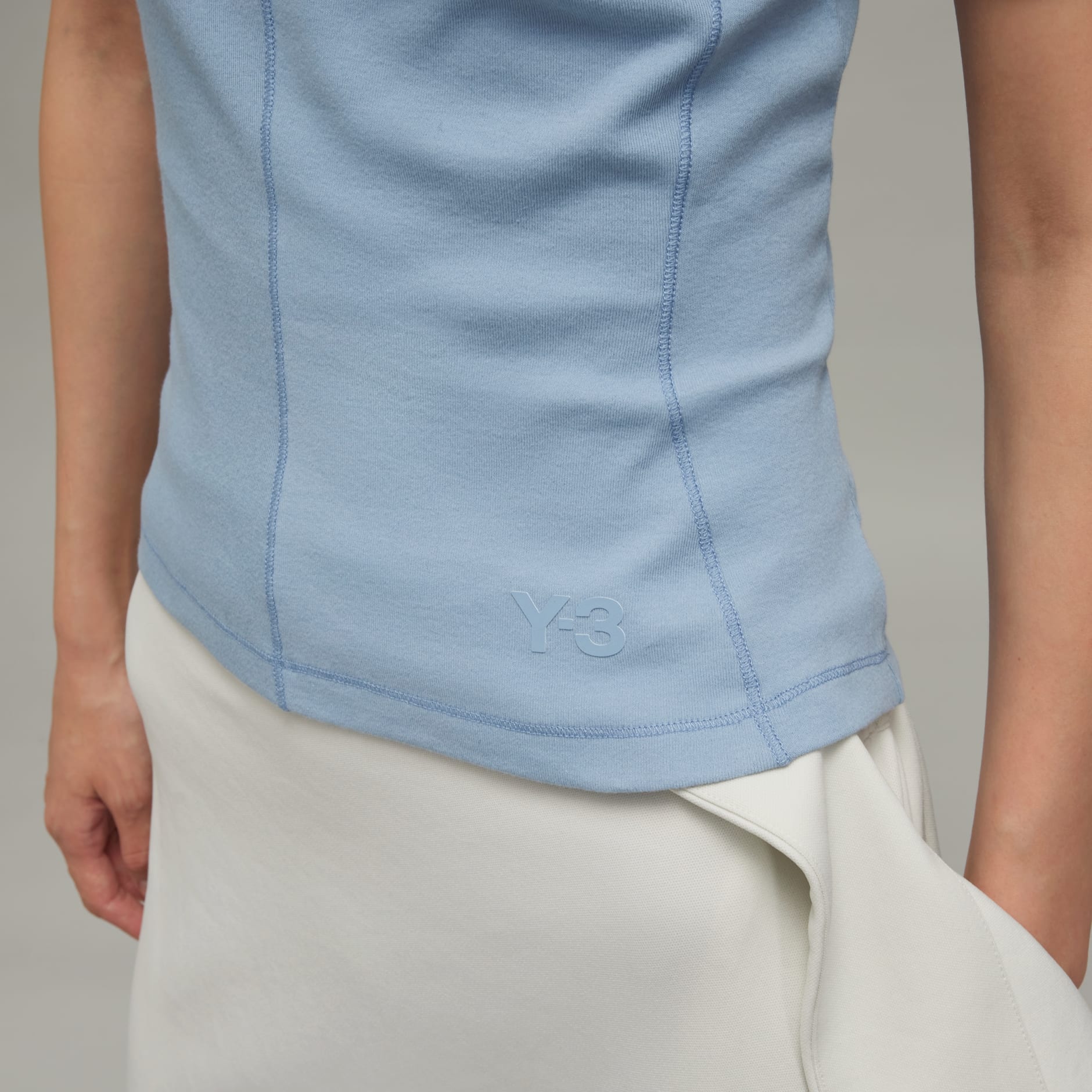 Y-3 貼身短袖 T 裇