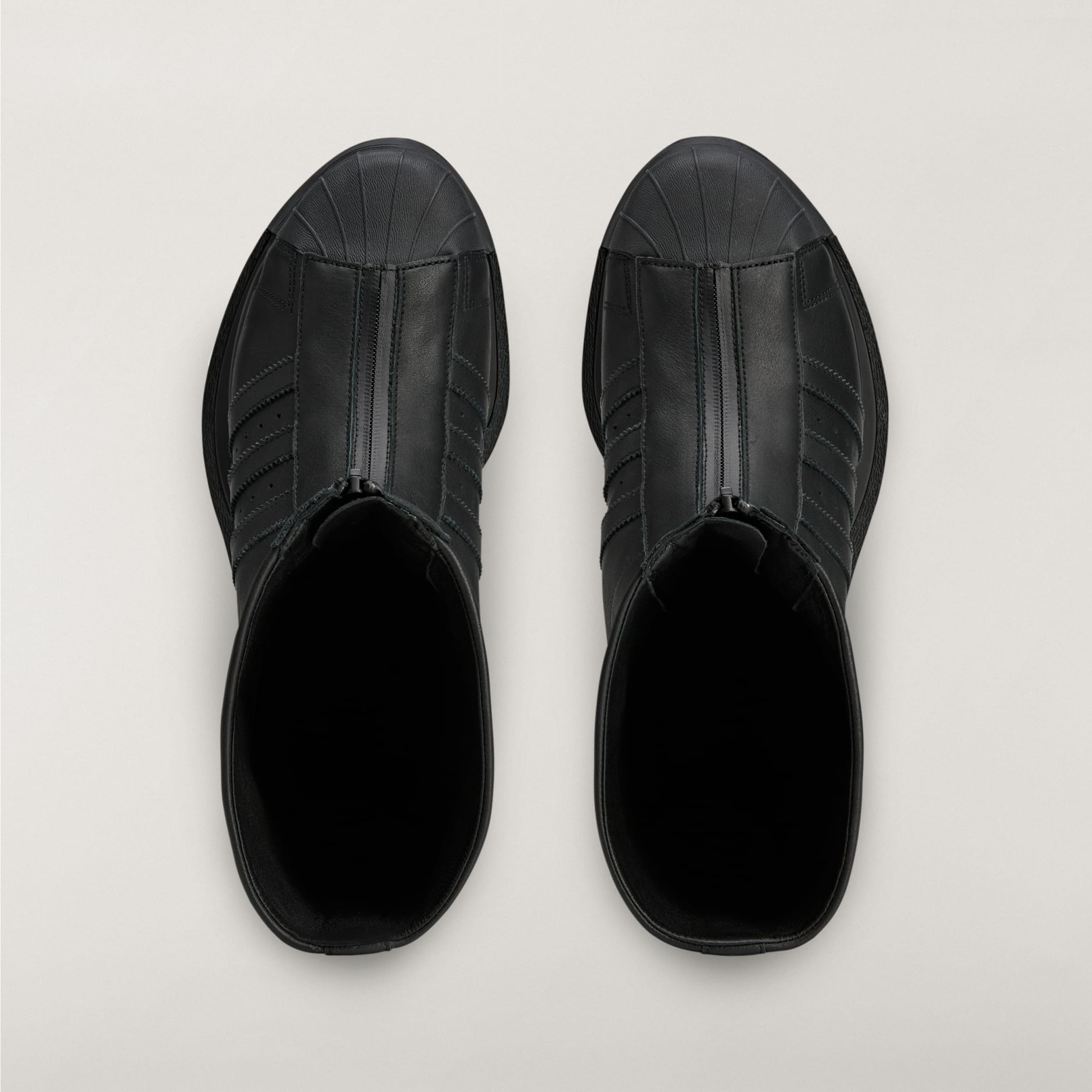 Shoes - Y-3 GENDO BOOT - Black | adidas South Africa