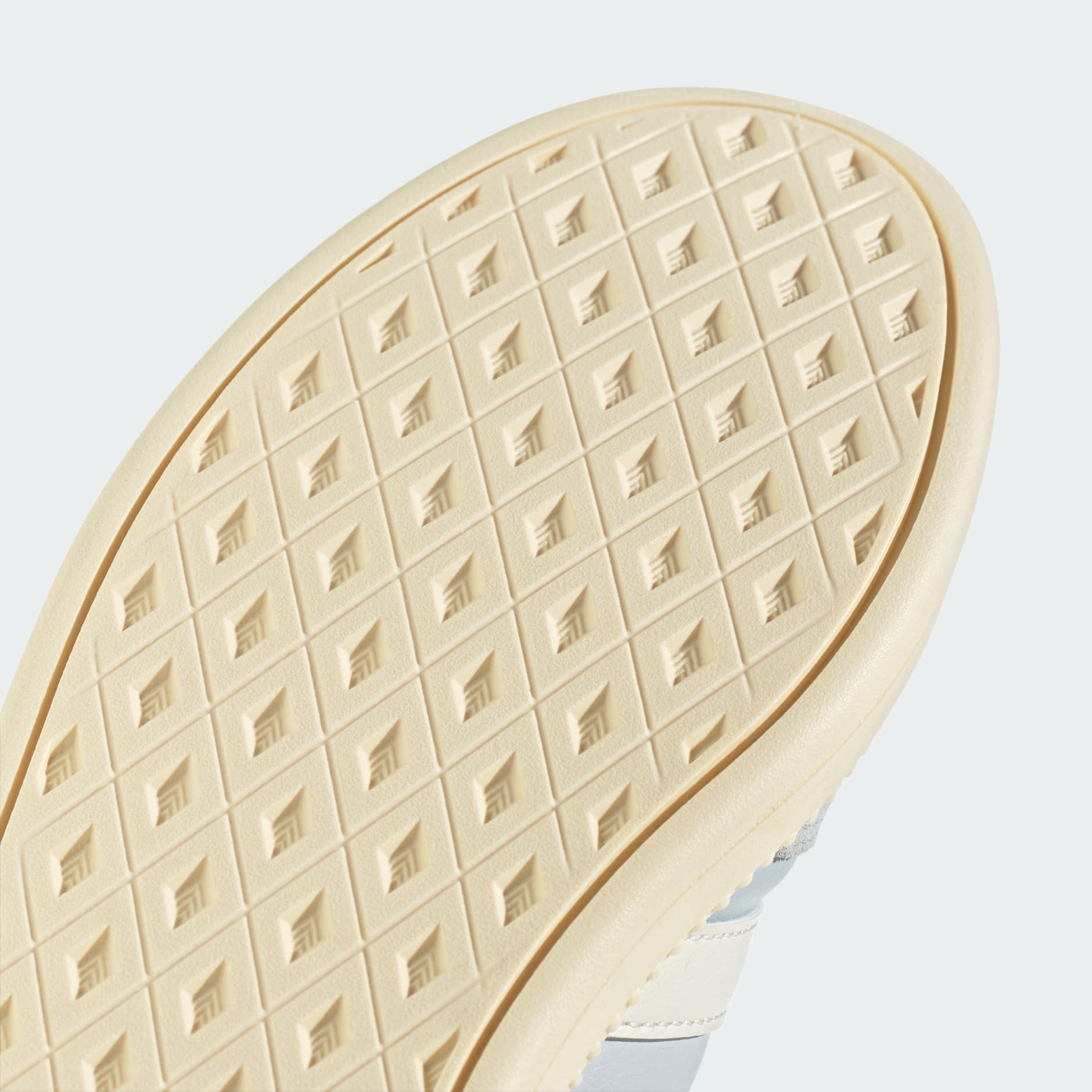 Breaknet Sleek Shoes