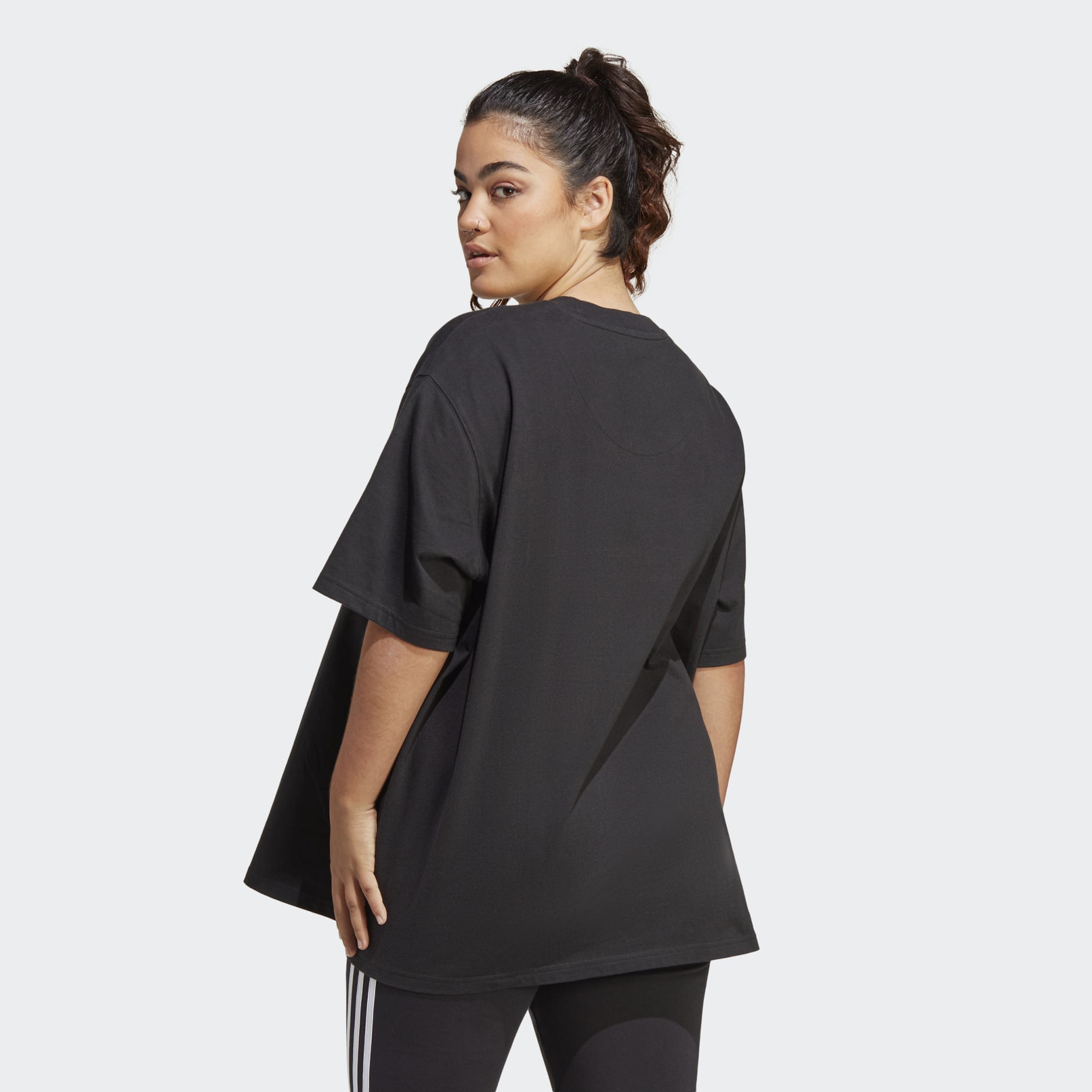32 Teams Oversize Tee
