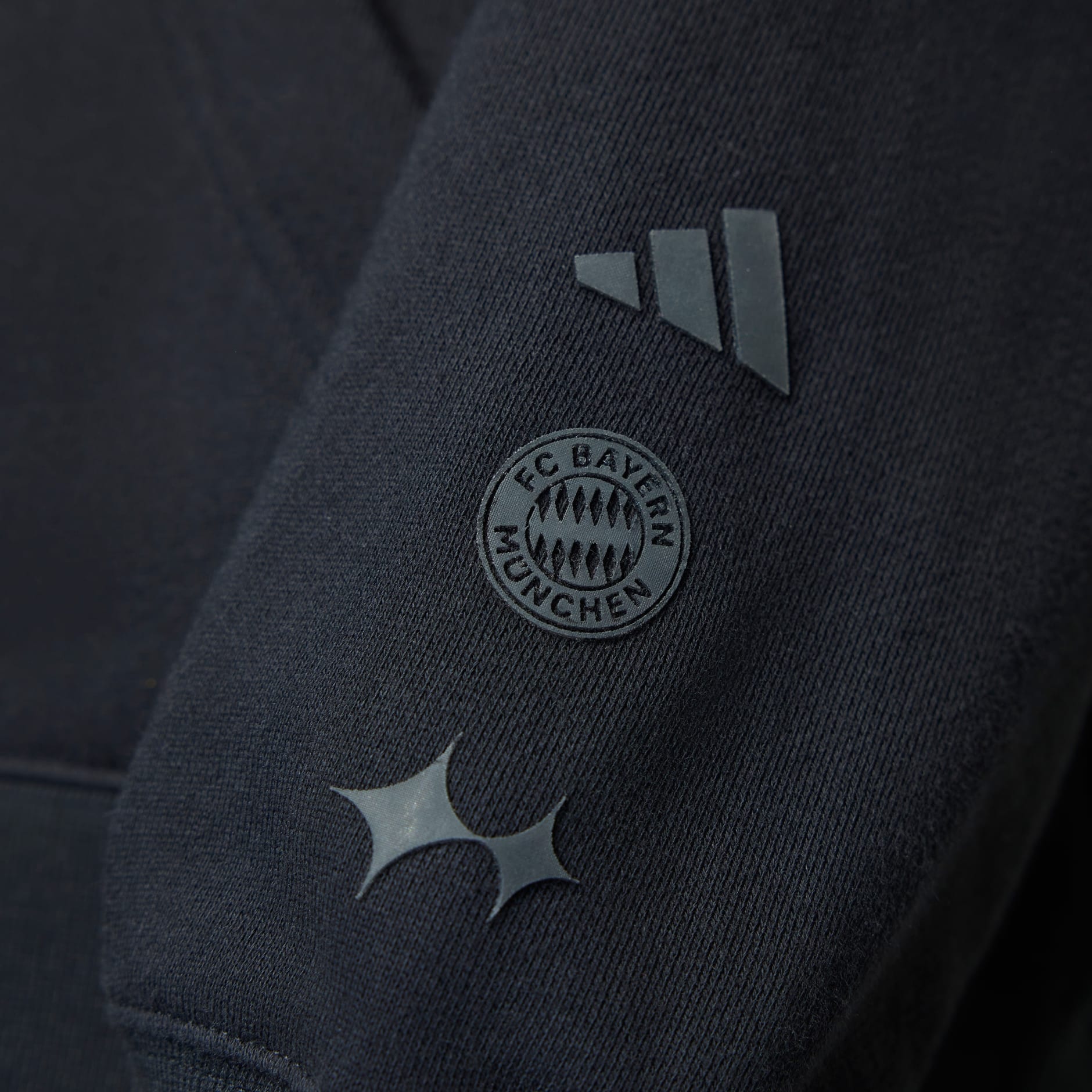 Hanorac FC Bayern BSTN Adicolor Contempo