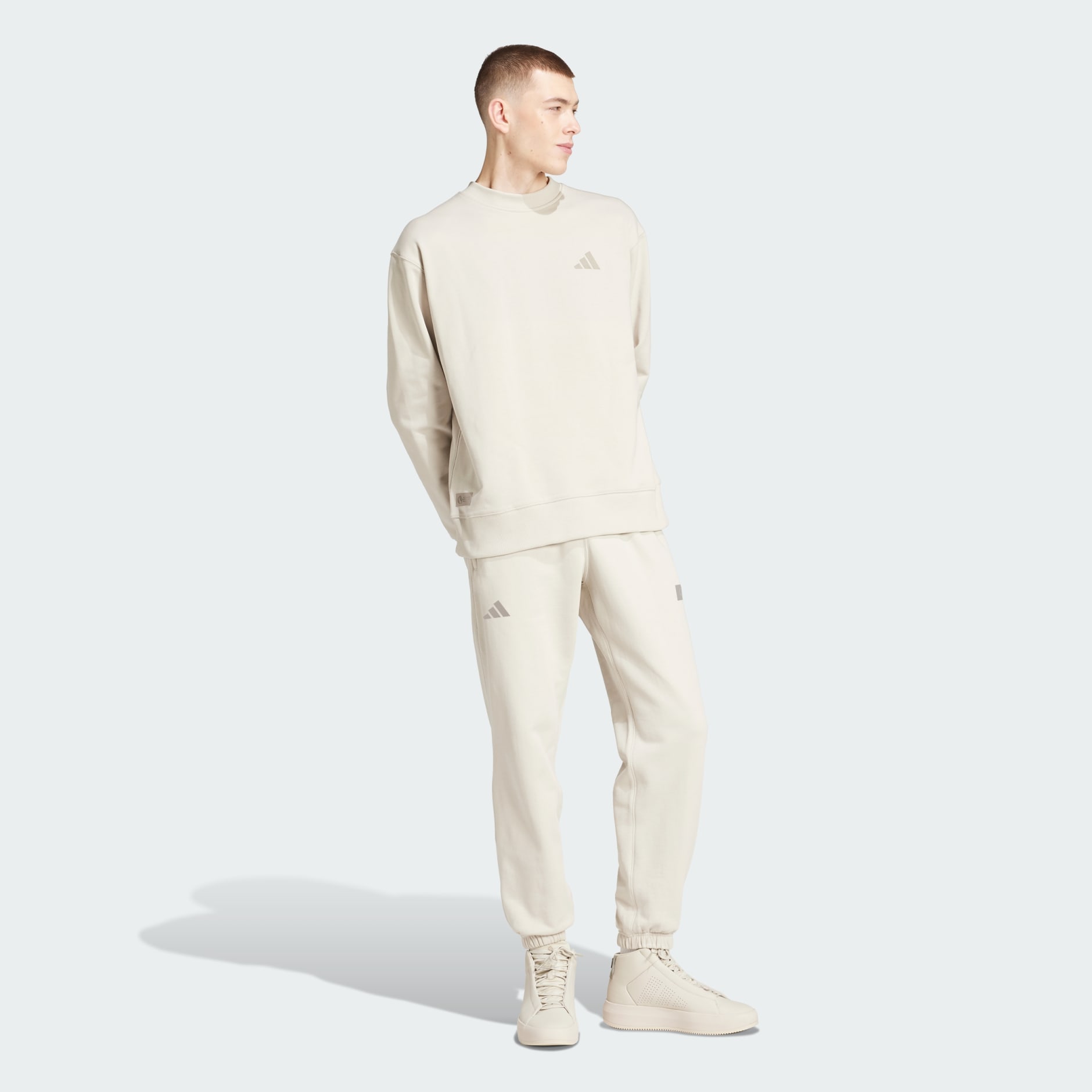 PANTALONI DE TRENING PREMIUM MERCEDES - AMG PETRONAS FORMULA ONE TEAM