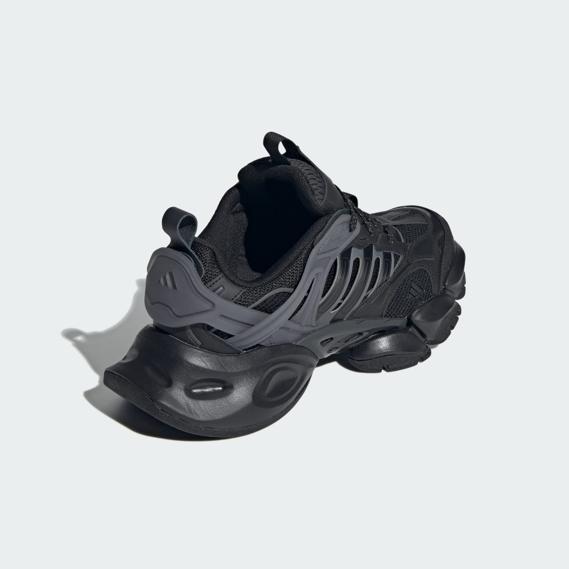 XLG Runner Deluxe Shoes - Black | adidas Hong Kong XLG Runner Deluxe Shoes - Black | adidas Hong Kong