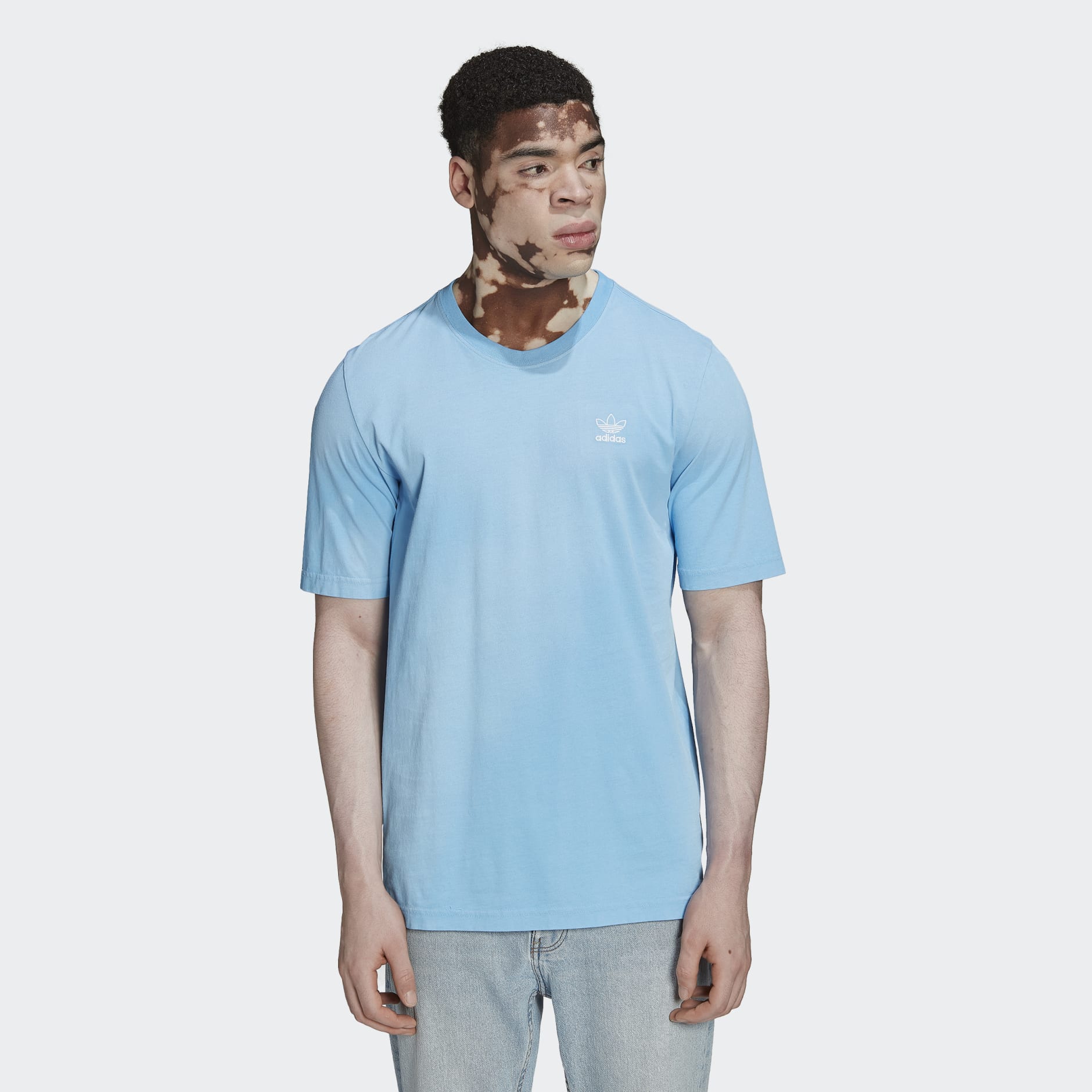 Camiseta Essentials+ Dye