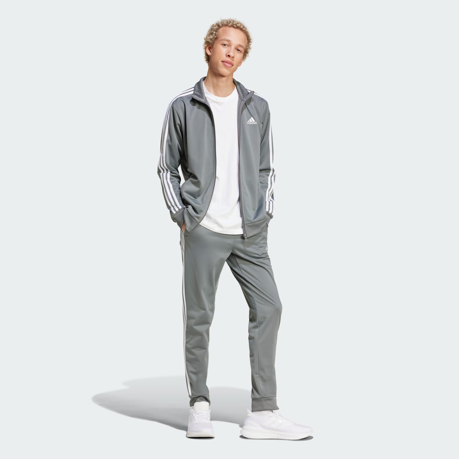 Basic 3-Stripes Tricot Track Suit