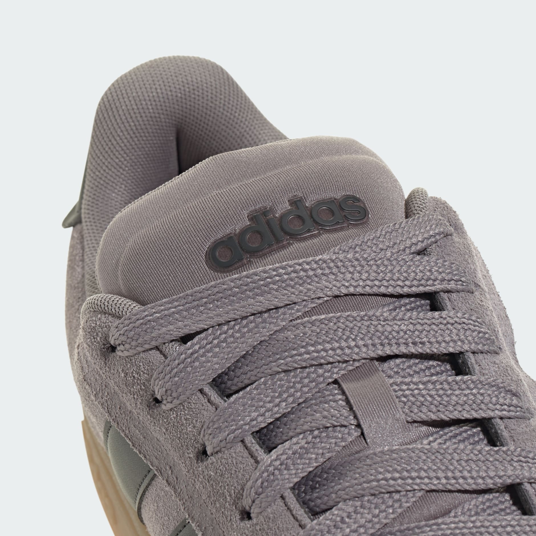 Tenis Grand Court Alpha