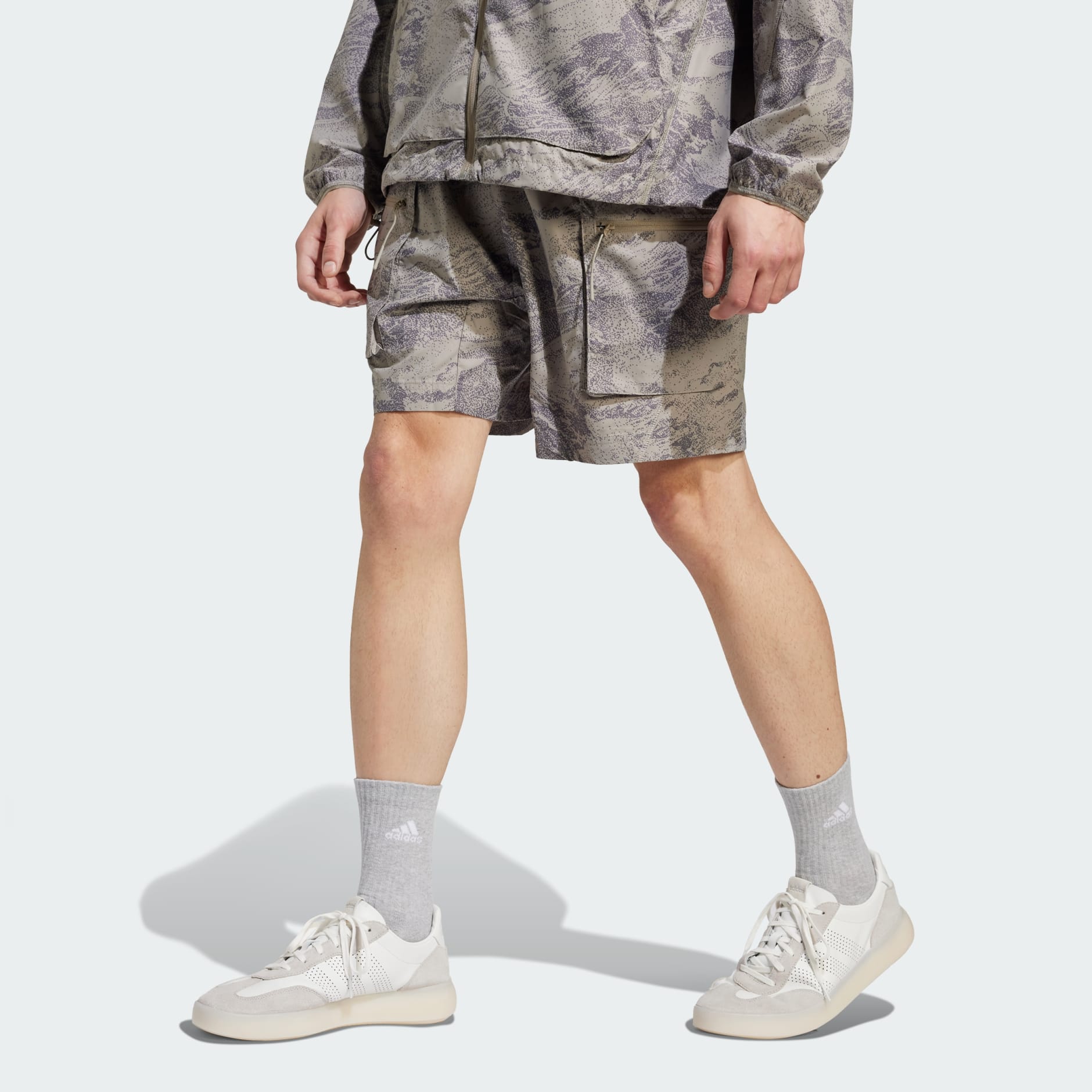 City Escape Woven Allover Print Shorts