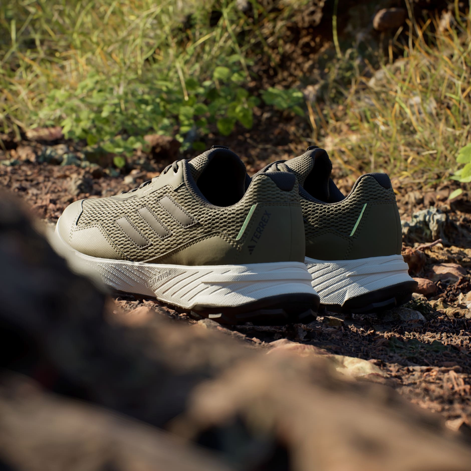 Tenis de Trail Running Tracefinder