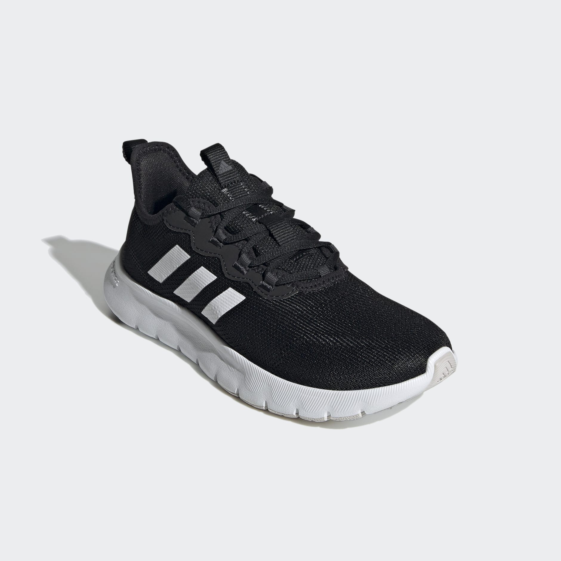 Nario Move Shoes