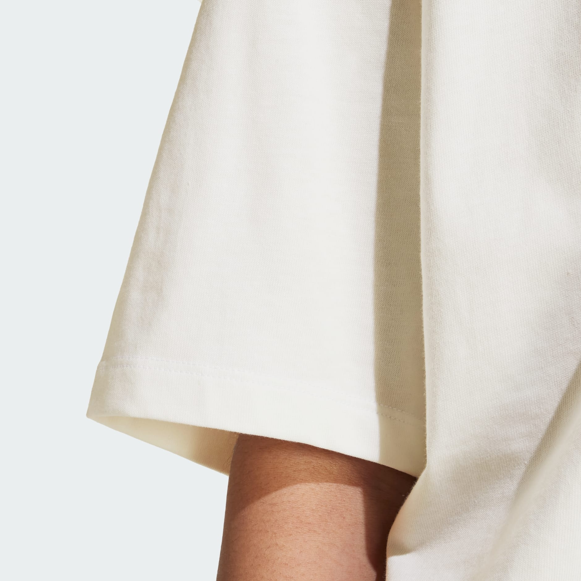 تيشيرت MILAN GRAPHIC