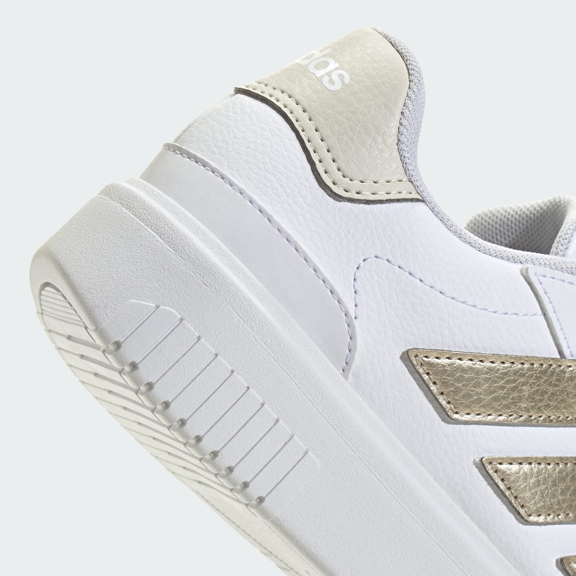 Tenis Courtblock Bold