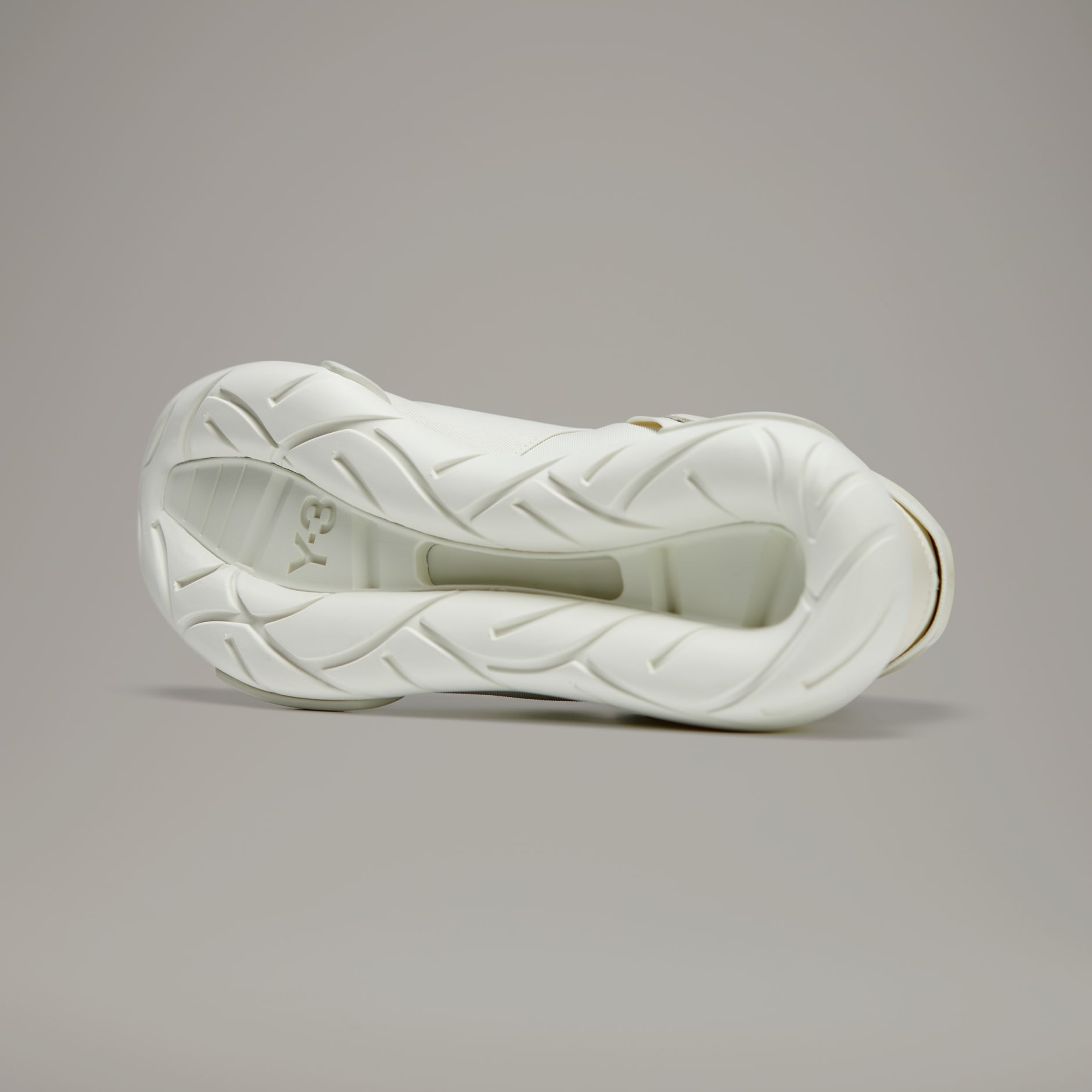 Y-3 QASA