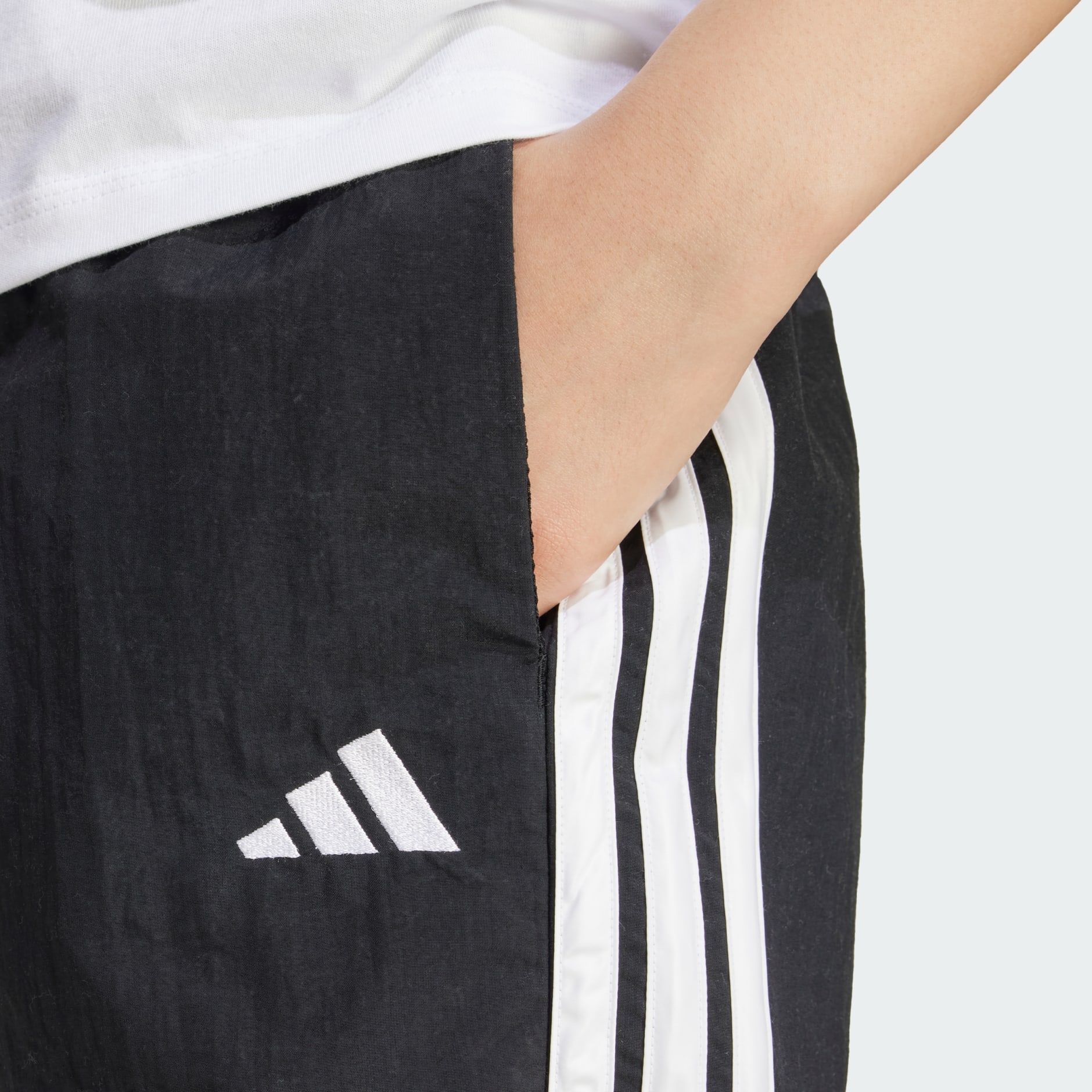 Essentials 3-Stripes Lifestyle Woven Shorts
