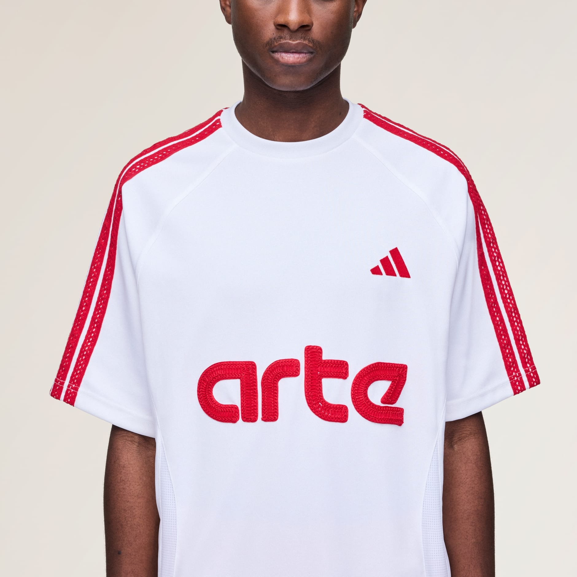 قميص adidas x Arte Antwerp