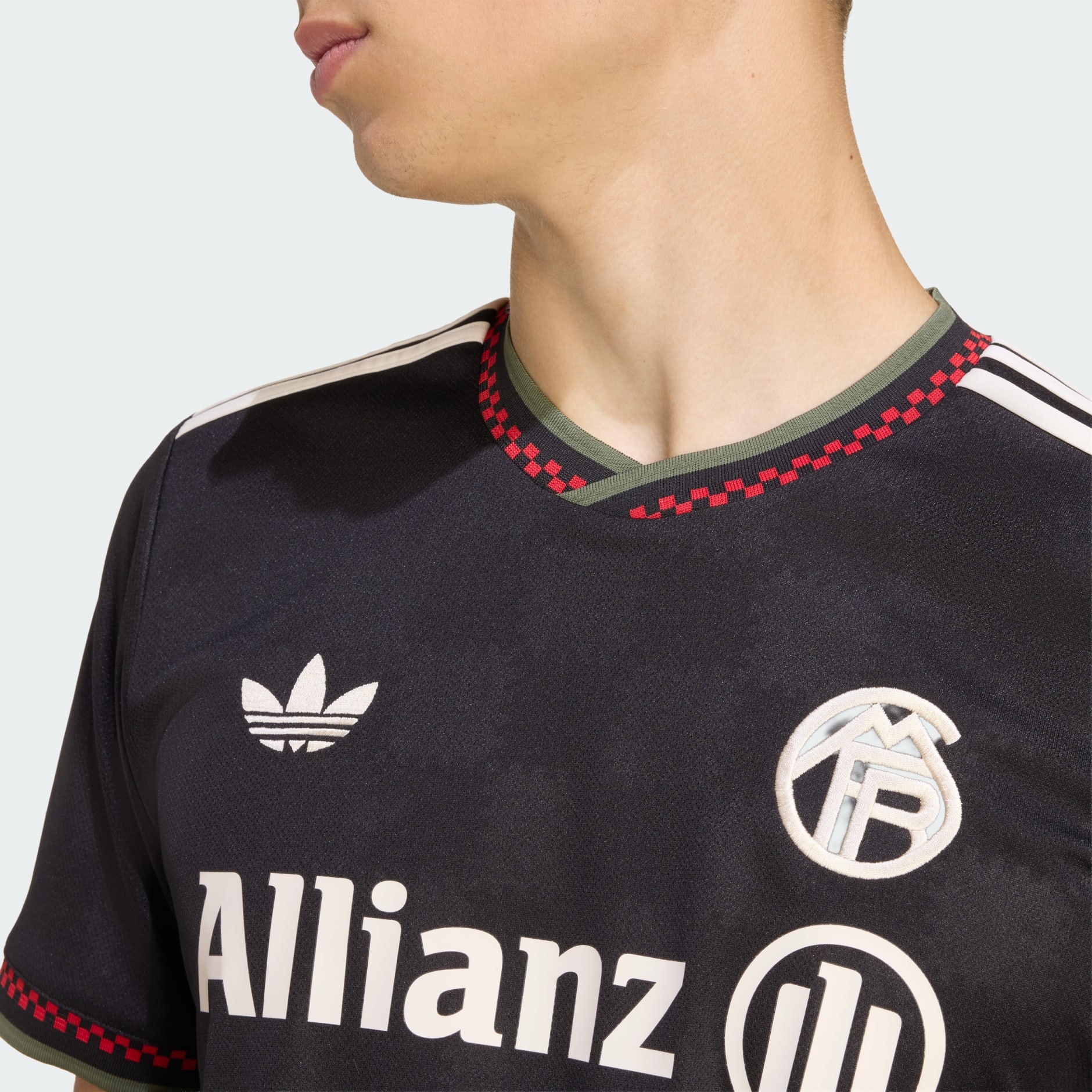 Treći dres FC Bayern 2025/2026 Women&rsquo;s Team