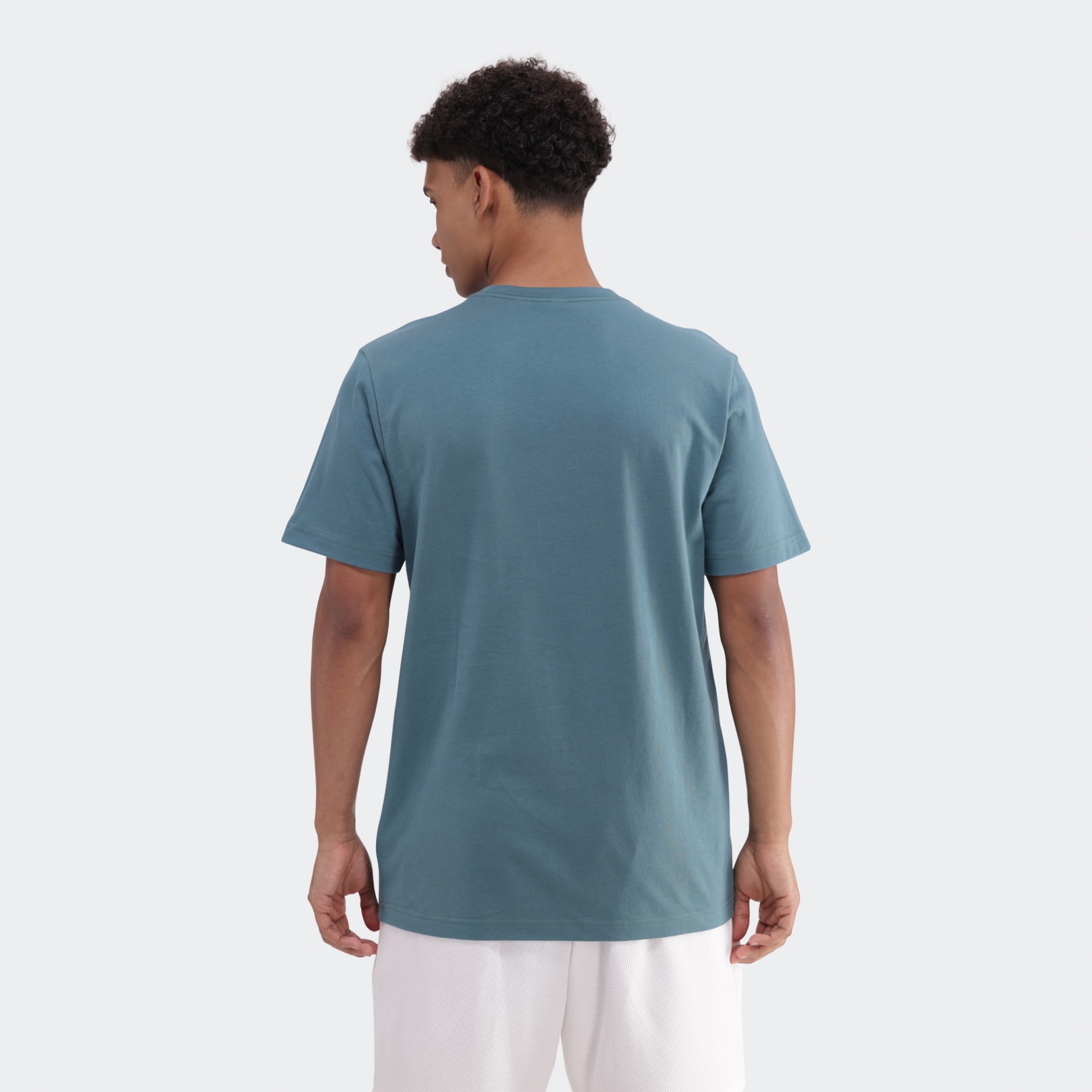 Trefoil Essentials Tee