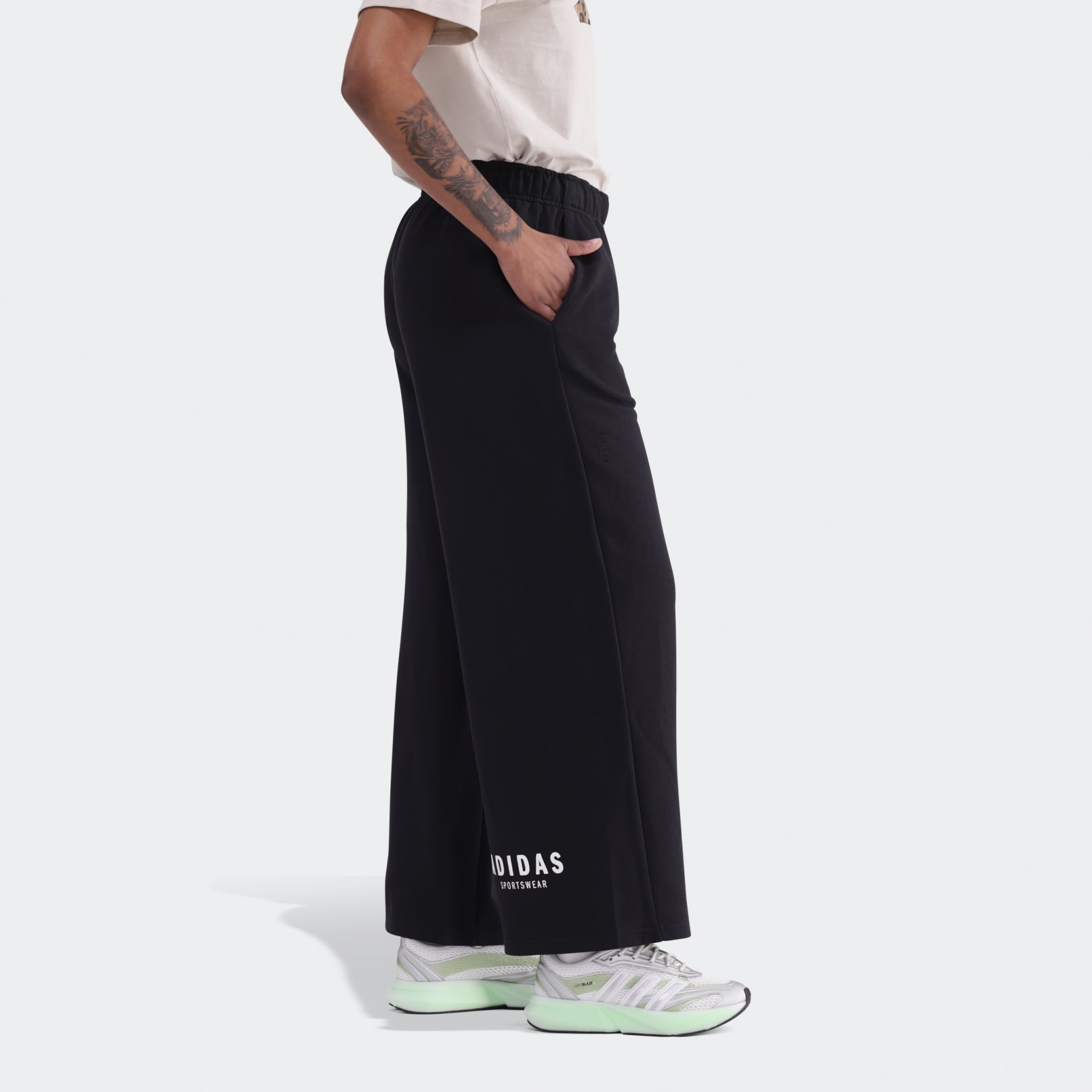 All Szn Loose Graphic 7/8 Pants