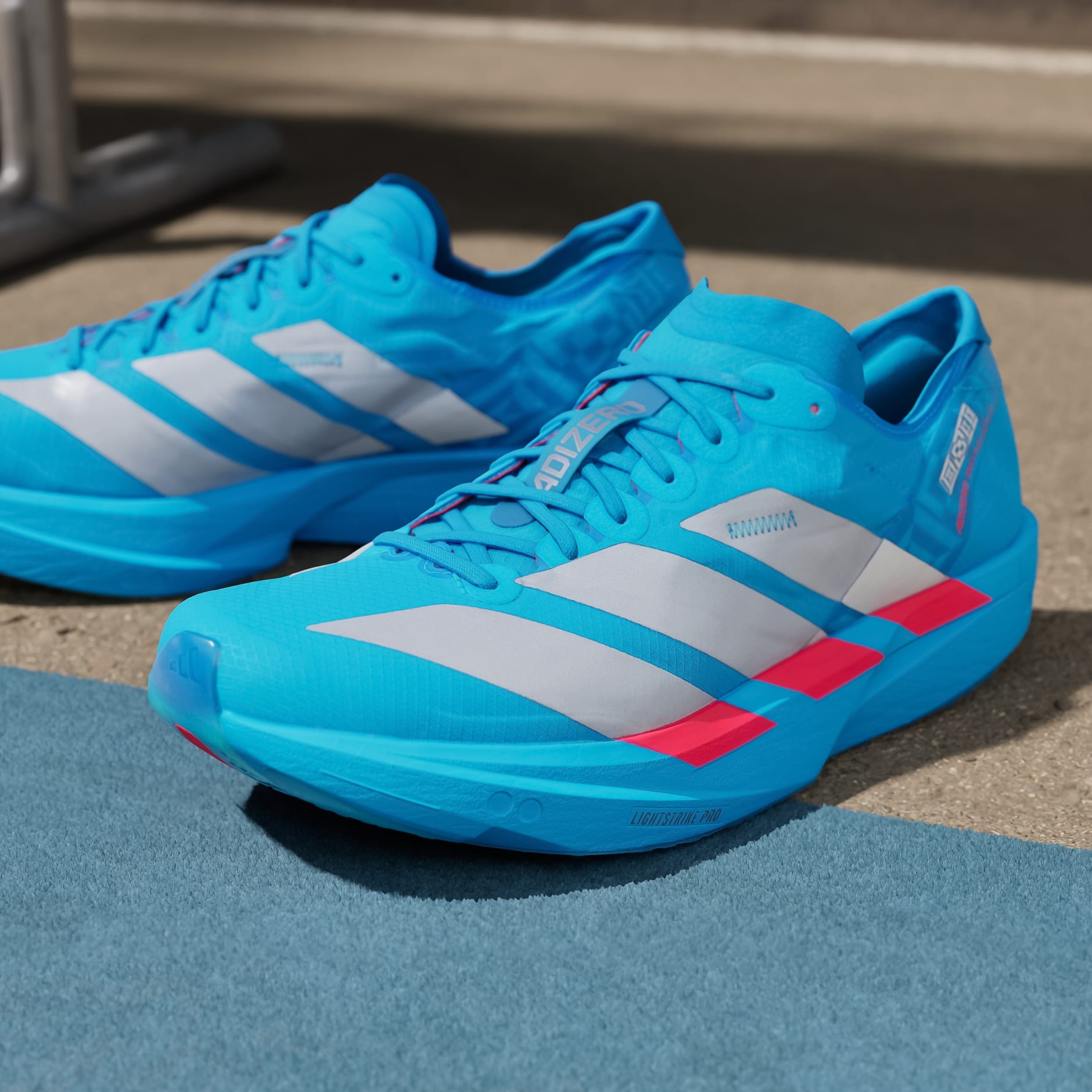 ADIZERO TAKUMI SEN 11