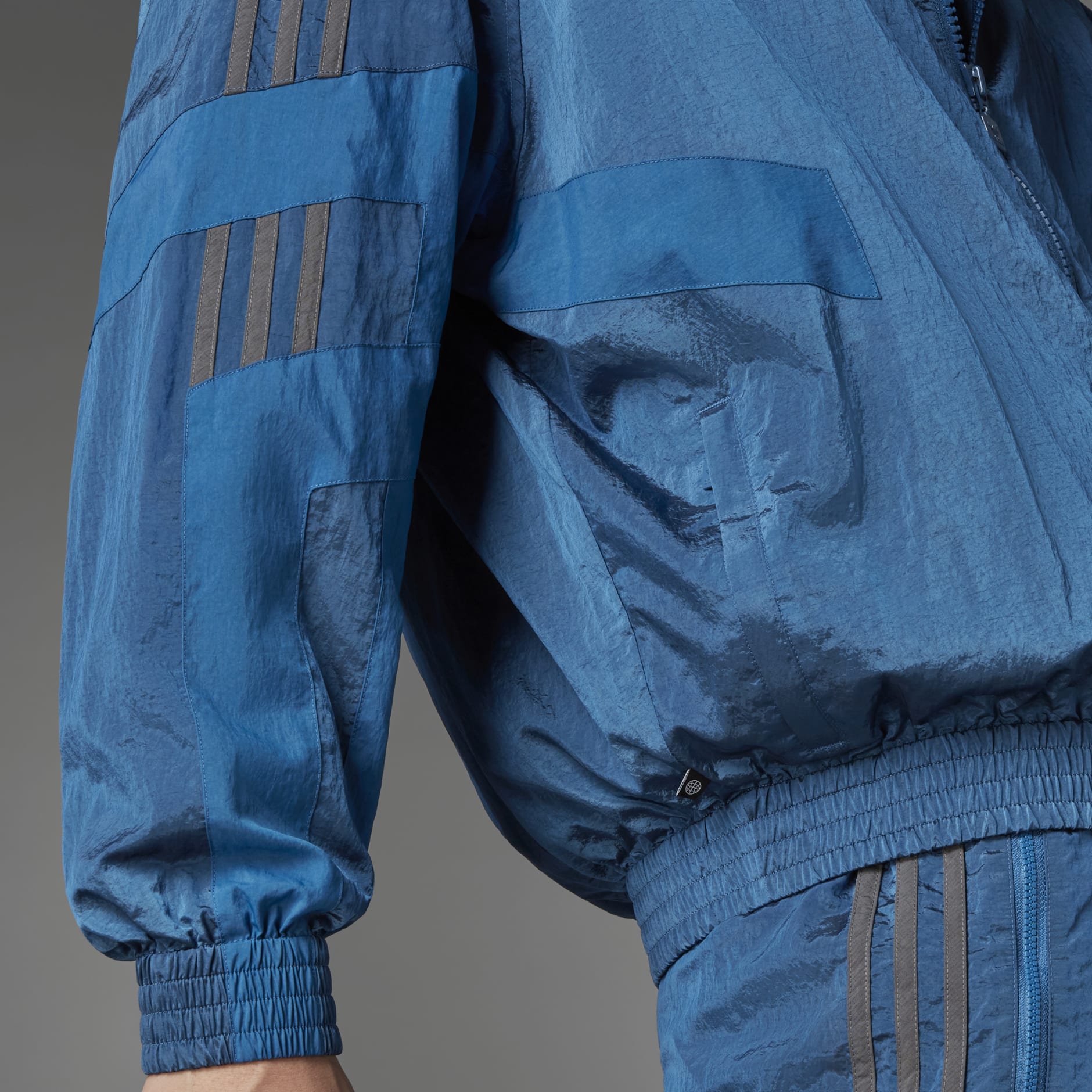 Blue Version BB Blocked Track Top
