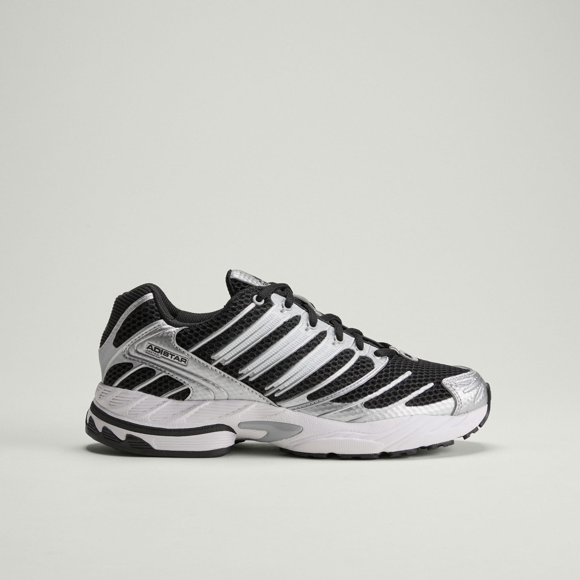 TENIS ADISTAR CONTROL 3