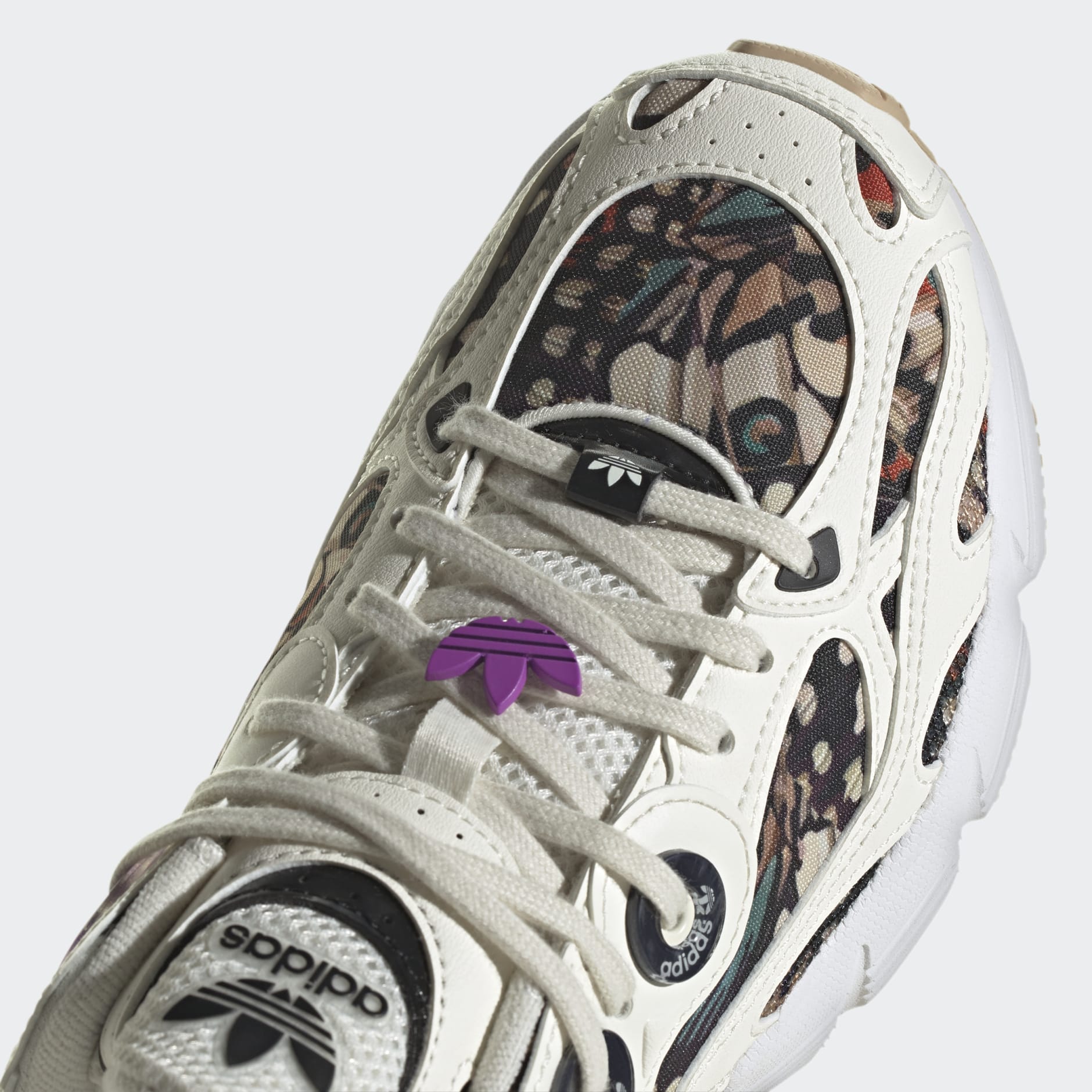 Astir Shoes