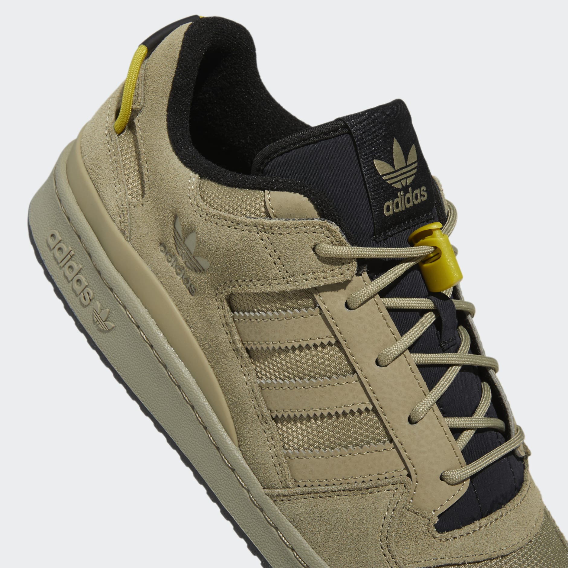 Forum Low CL Shoes