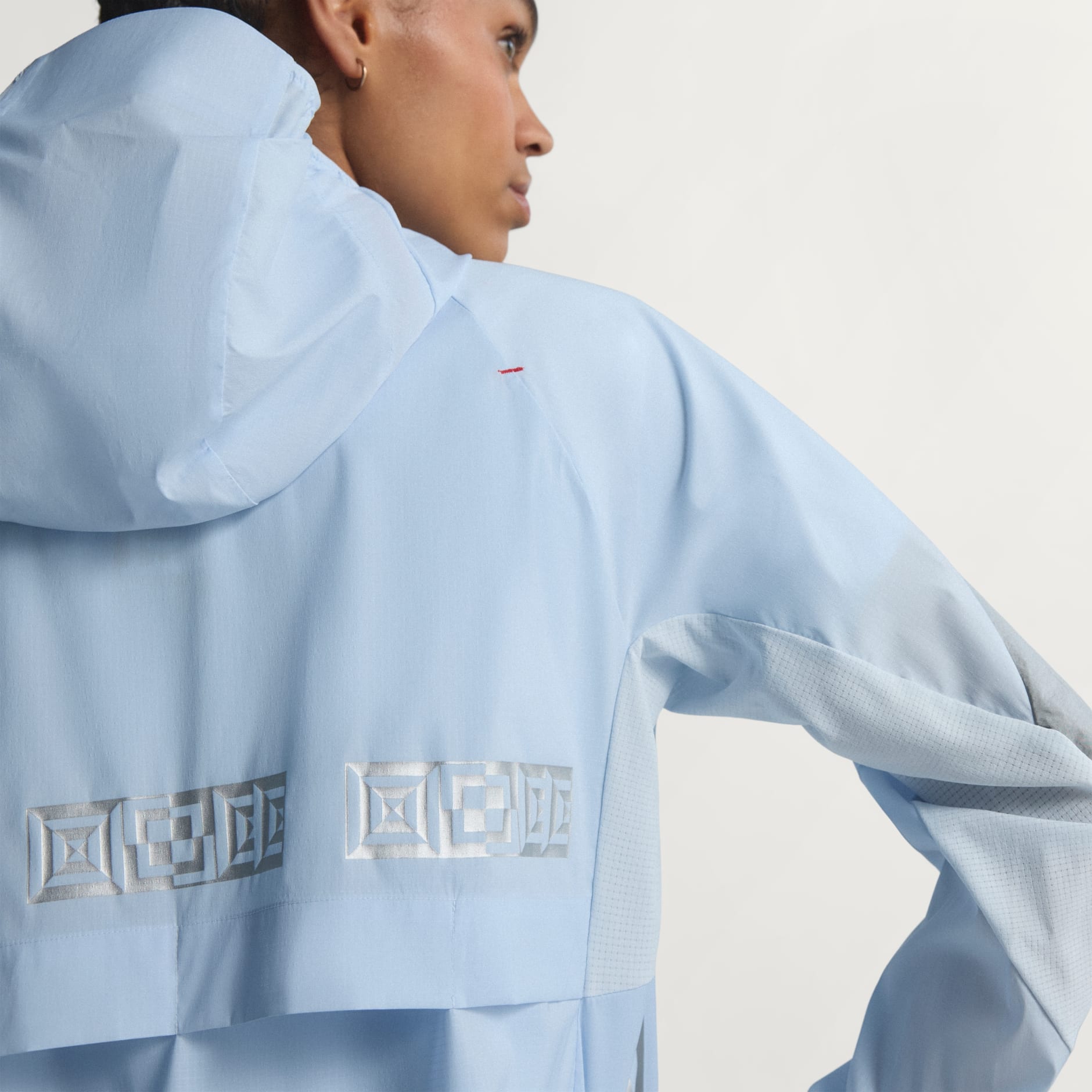 Adizero Ekiden 跑步外套