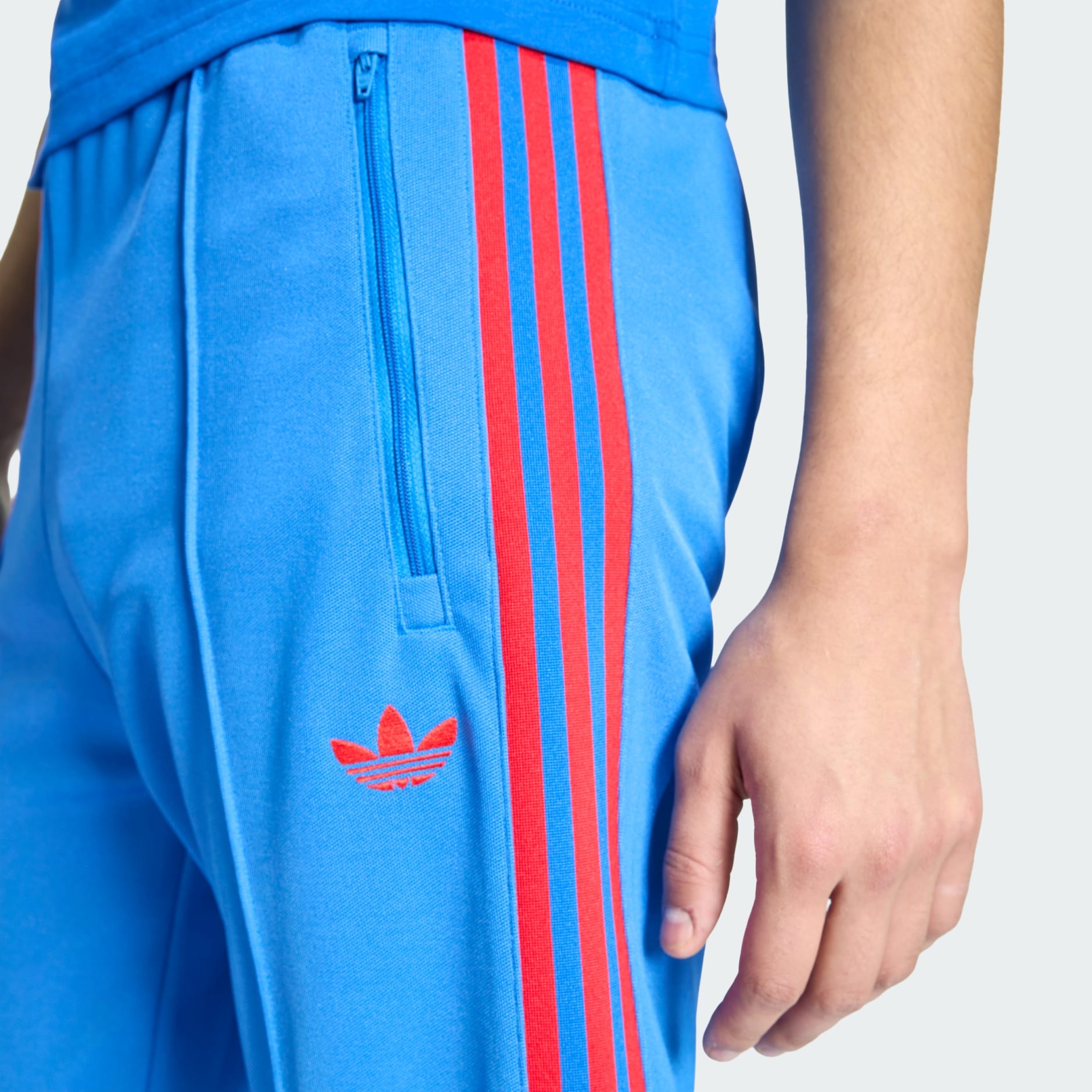 PANTALONI DE TRENING CLASICI