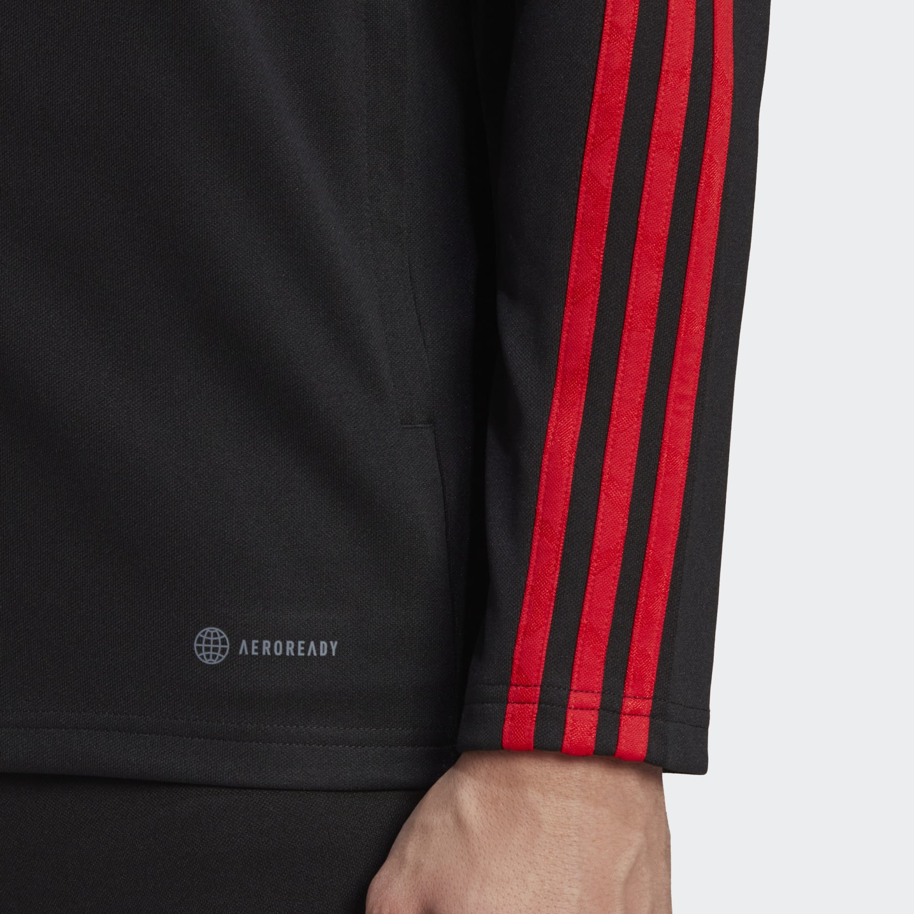 Salah Jacket