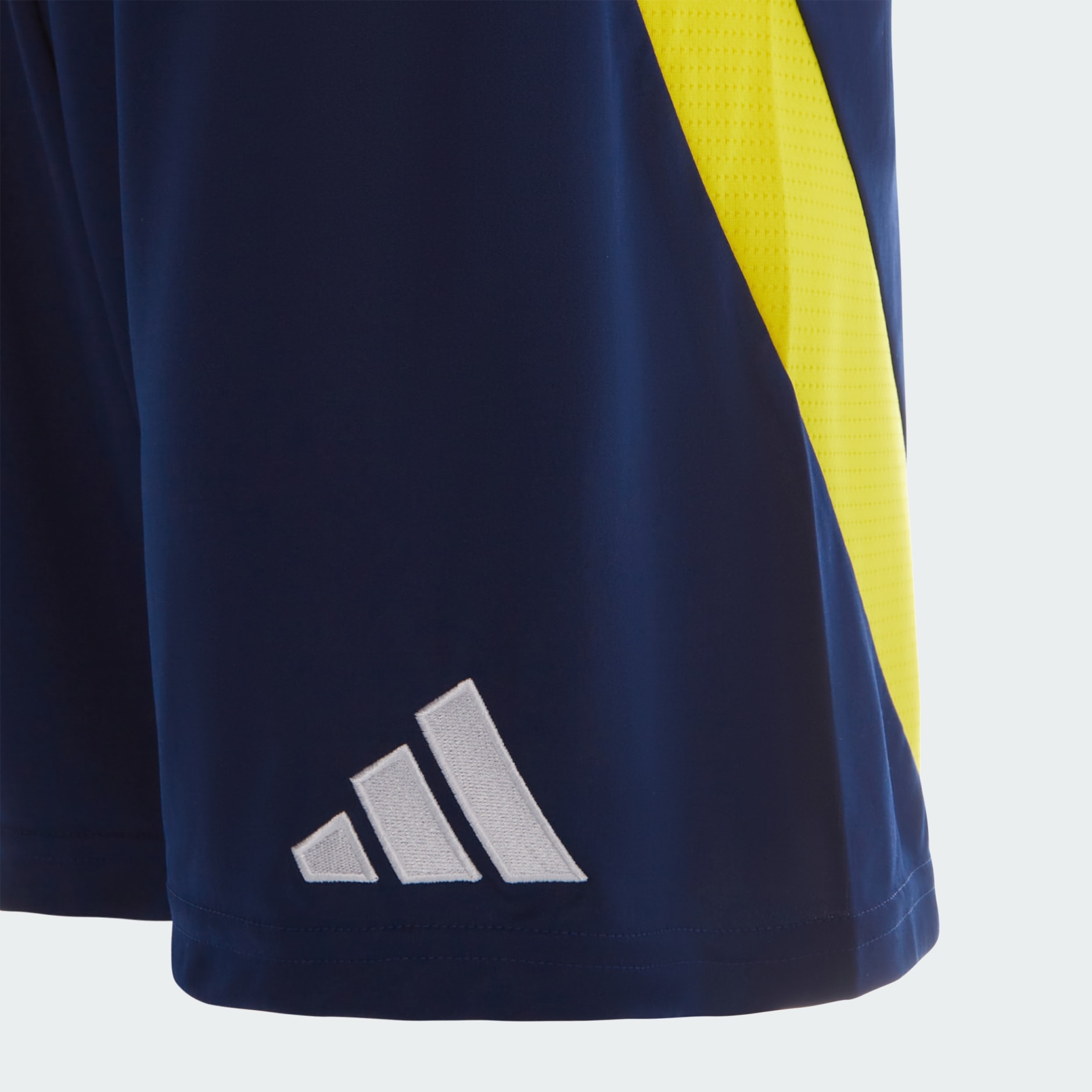 ALNASSR 2024 AWAY SHORT Y