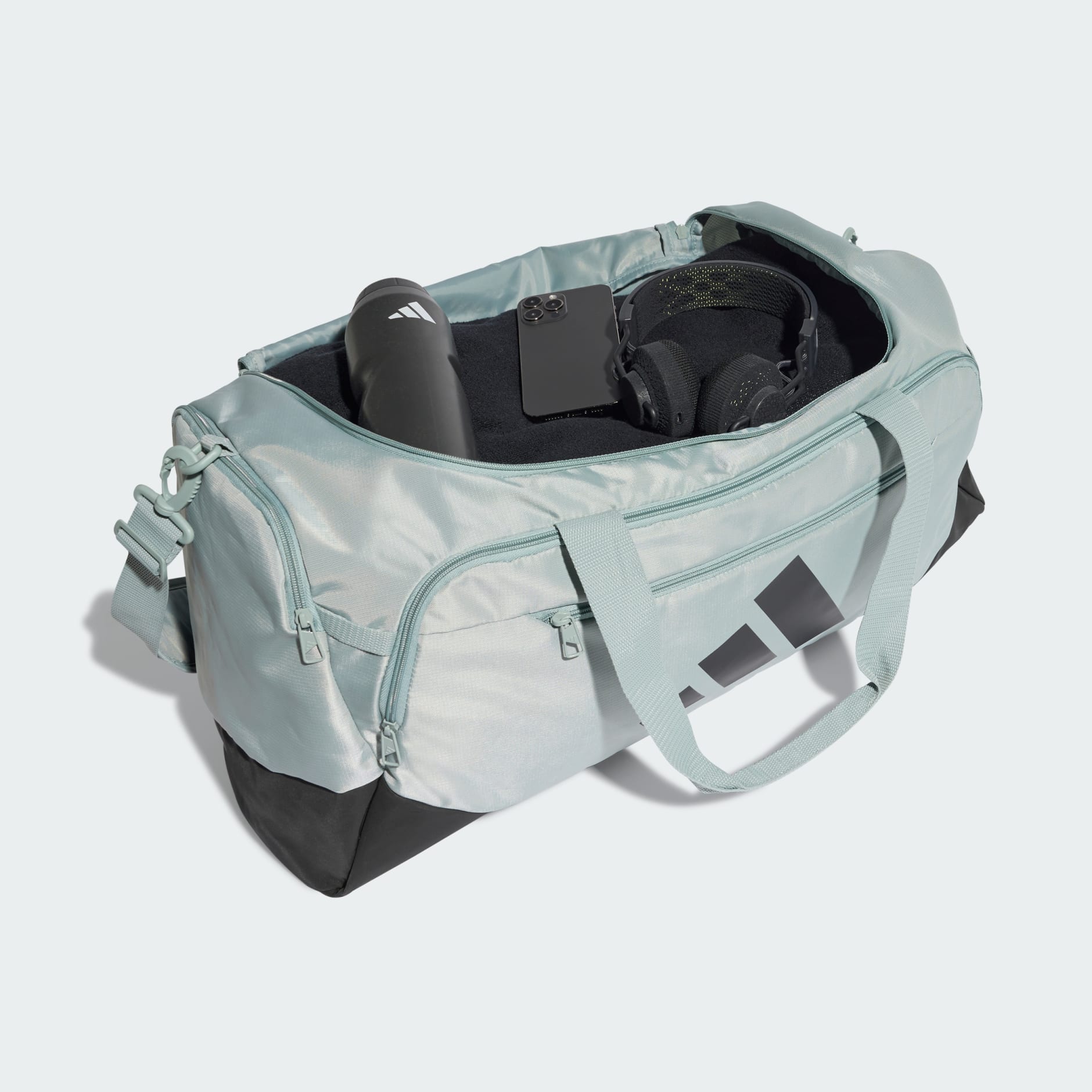 TRAINING DEFENDER DUFFLE BAG MEDIUM