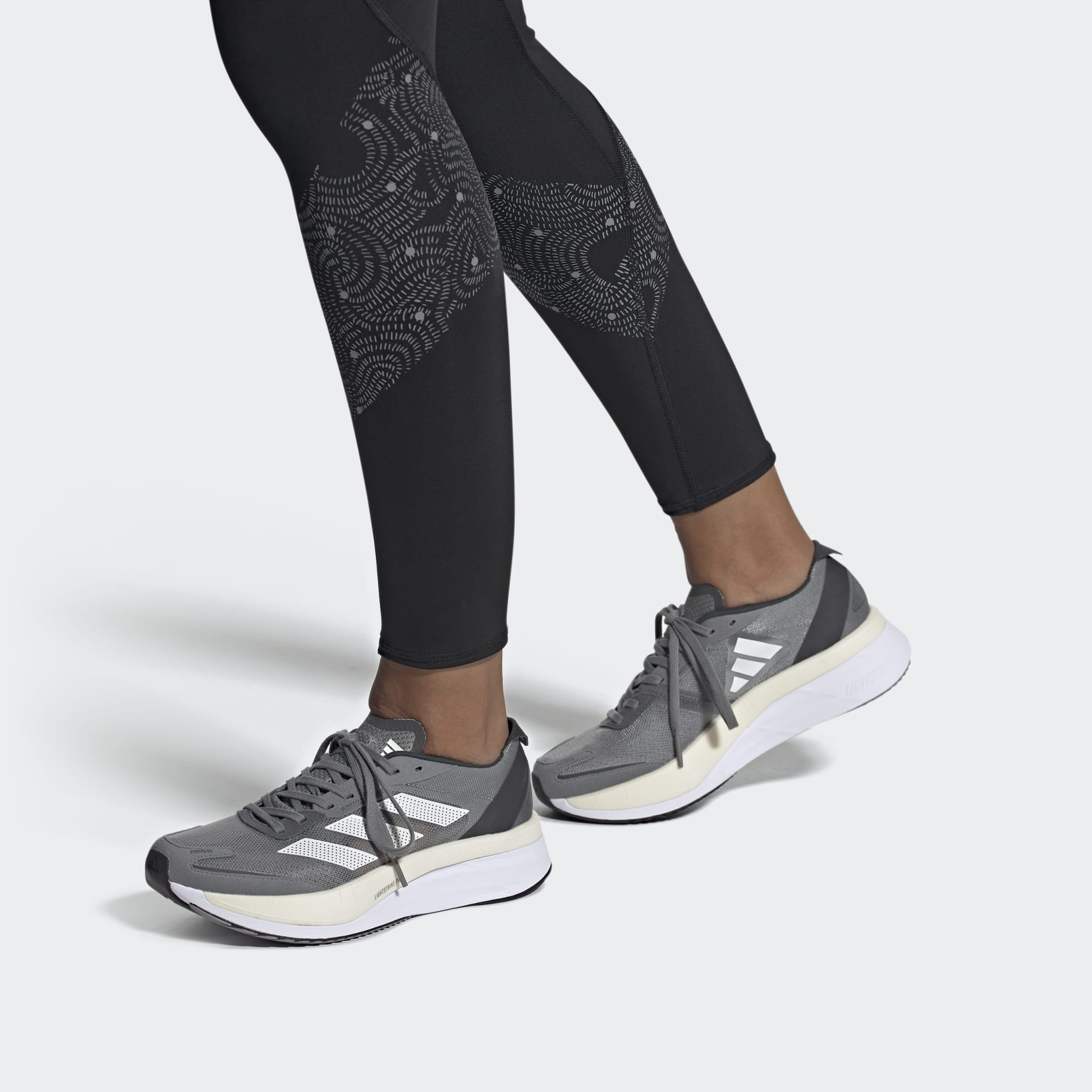 Tenis Adizero Boston 11