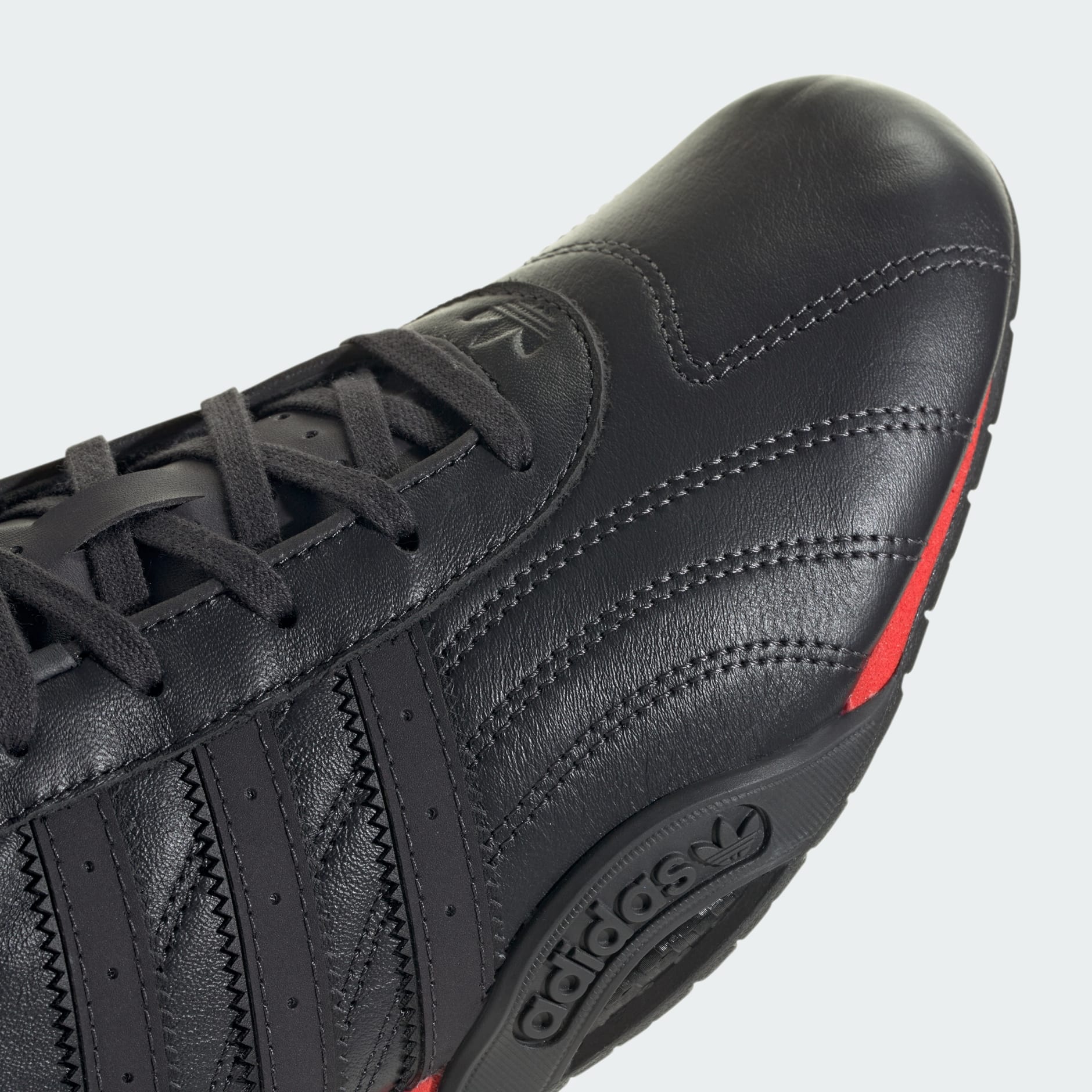 PANTOFI ADIRACER LO AUDI F1 TEAM