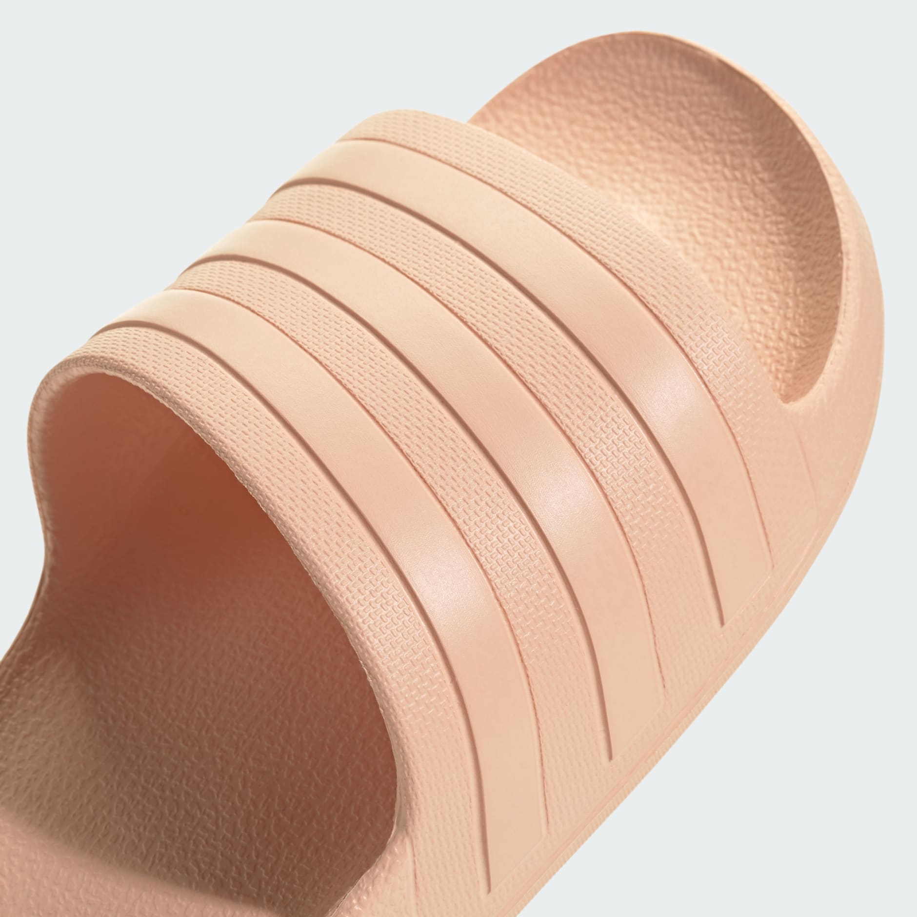 Adilette Aqua Slides