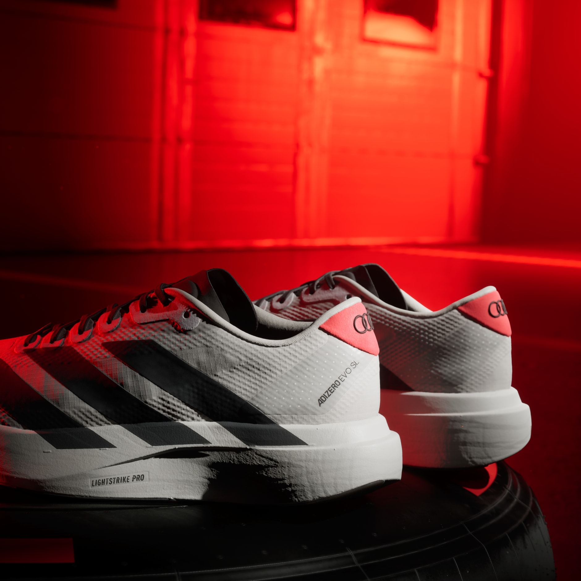 PANTOFI ADIZERO EVO SL WOVEN AUDI REVOLUT F1 TEAM