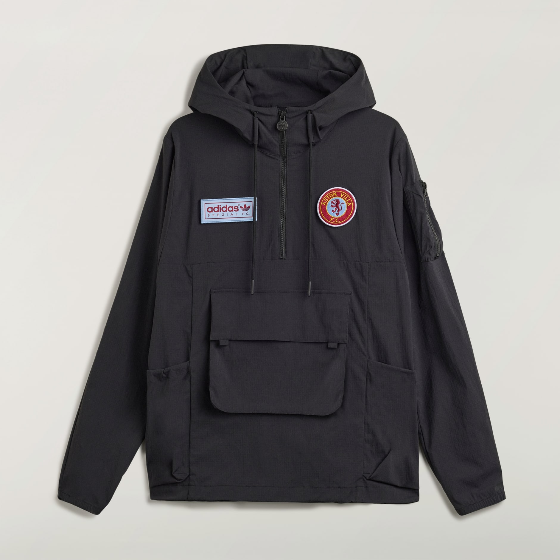 JACHETĂ ASTON VILLA SPZL F.C.