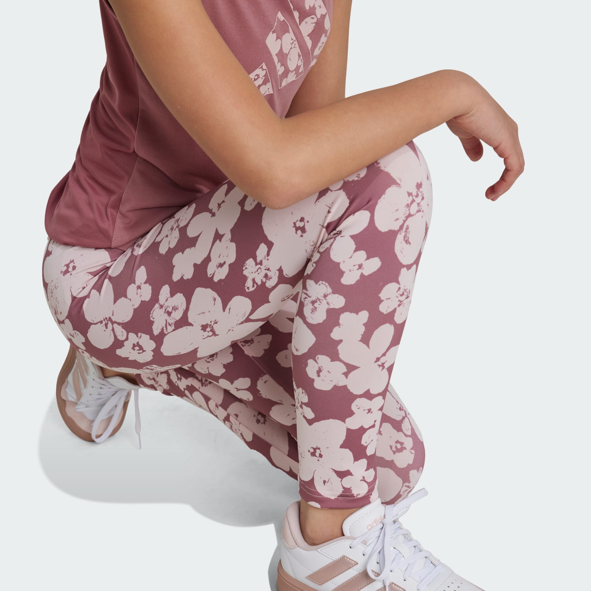 Train Essentials Seasonal Printed High Waisted 7/8 Training Leggings Kids