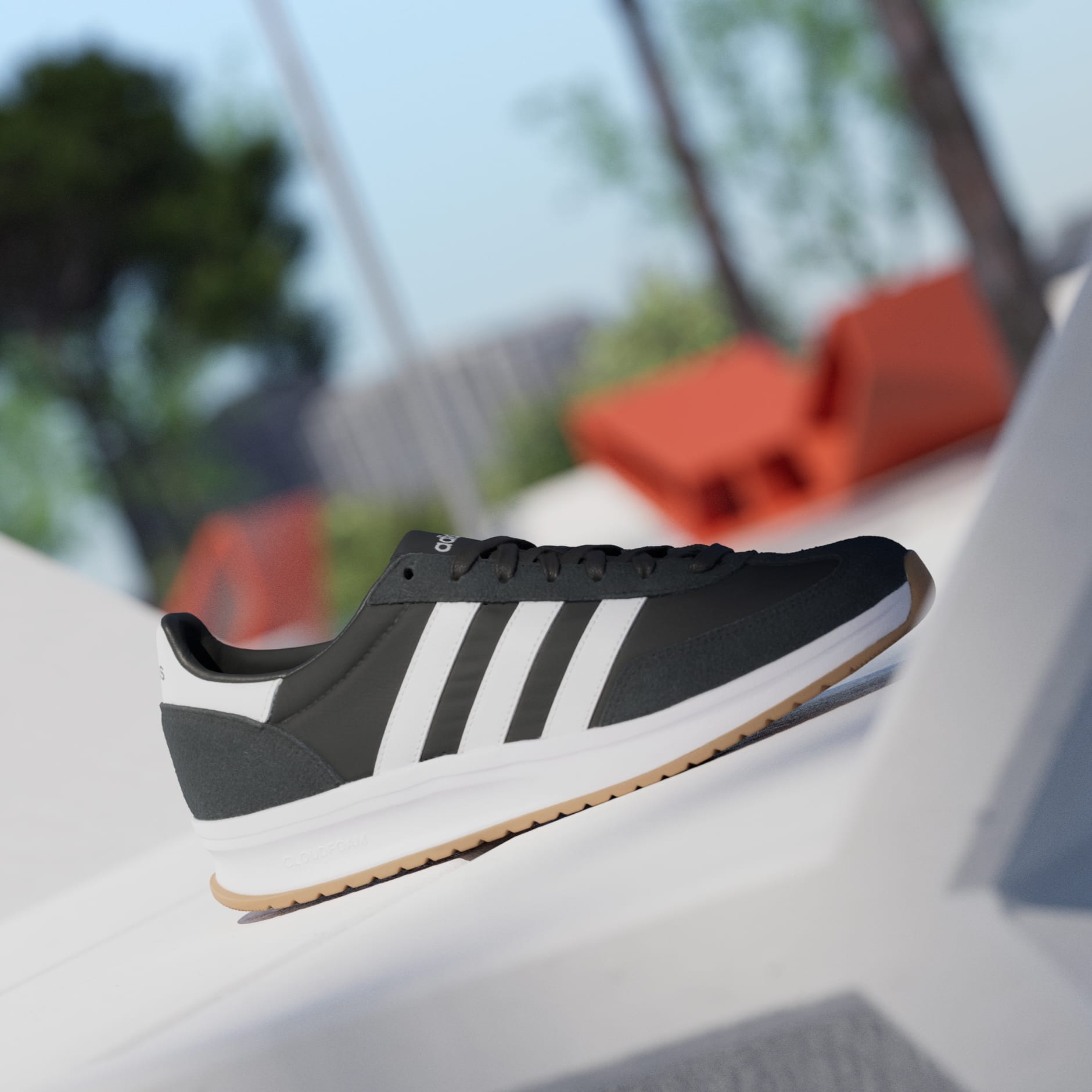 RUN 70s 2.0 Shoes