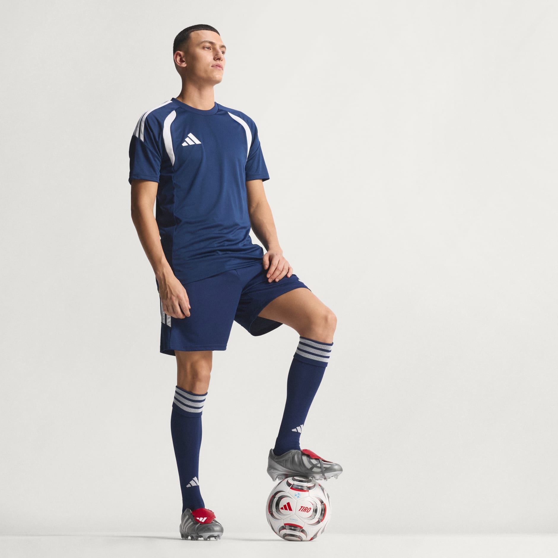 PREDATOR MANIA Firm Ground Football Boots