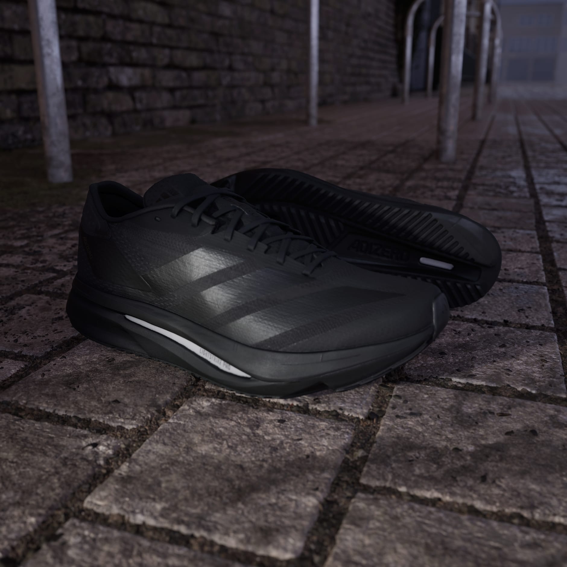 حذاء SL 2 من تشكيلة Adizero