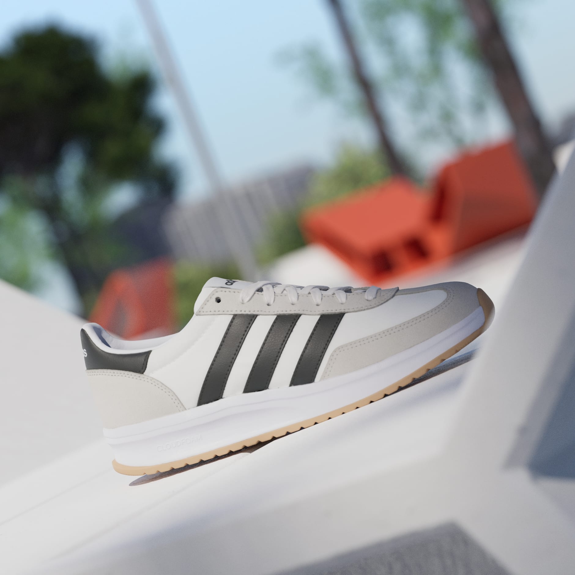 RUN 70s 2.0 Shoes