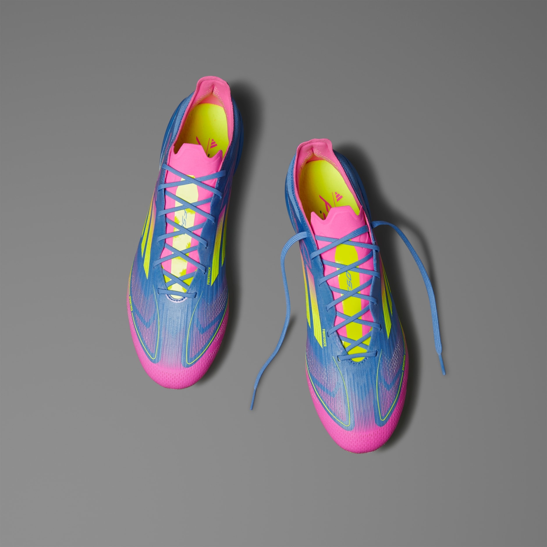 Ghete F50 Elite pentru teren ferm