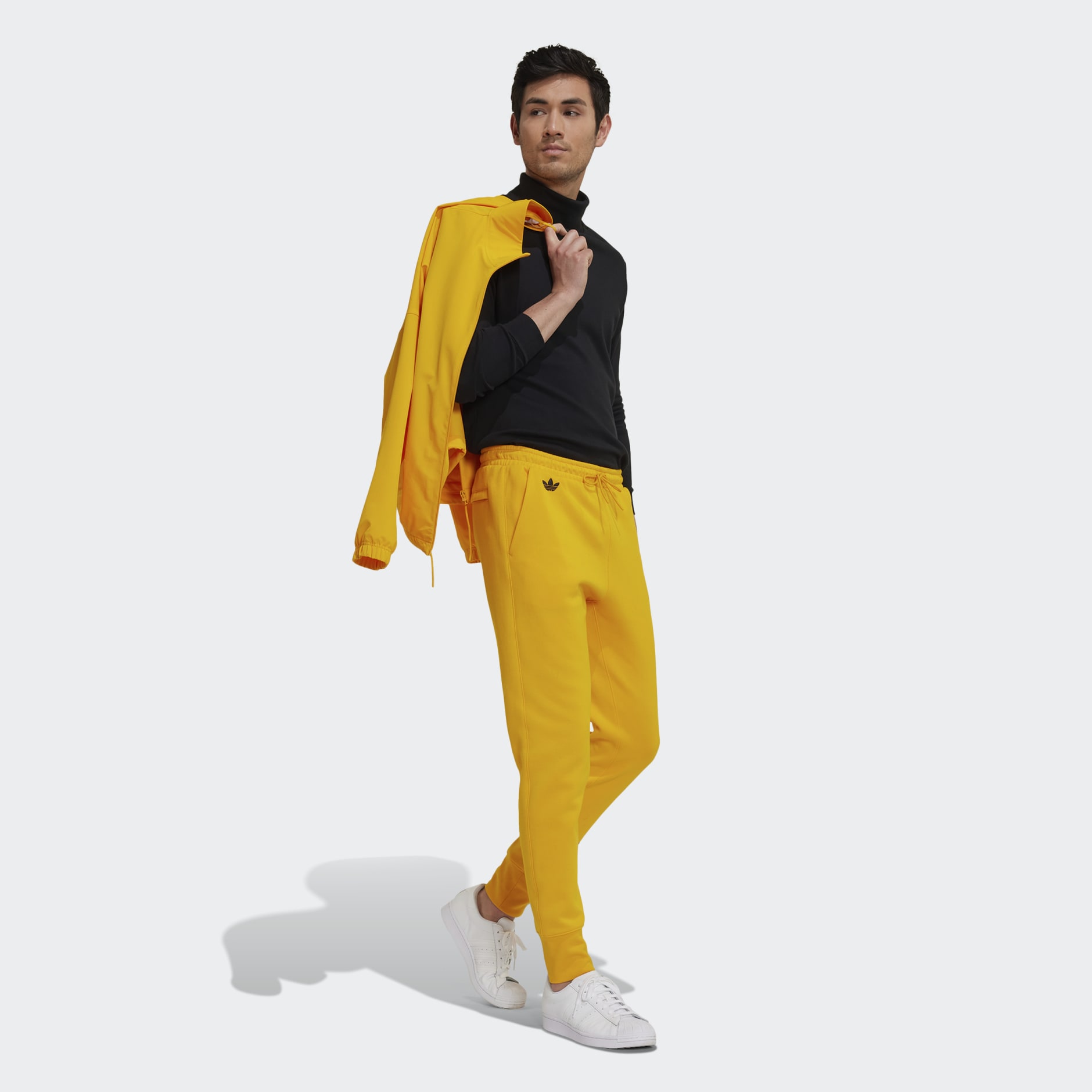 Pantalón Adicolor Neuclassics