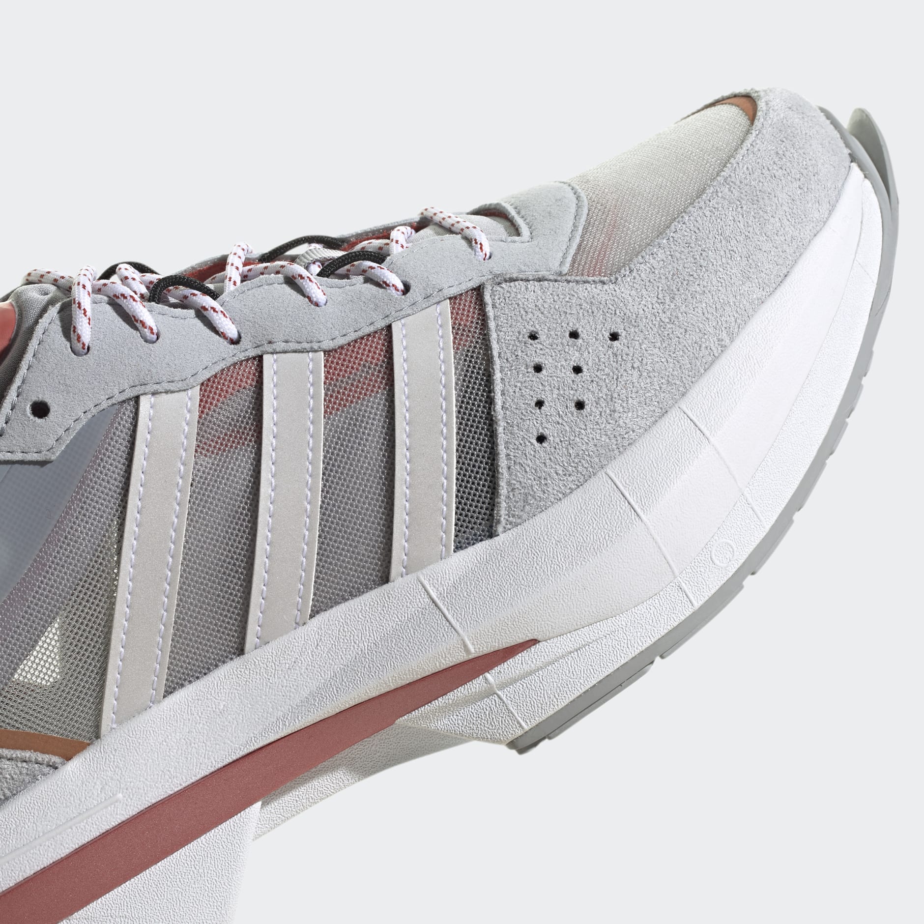 Esiod Shoes
