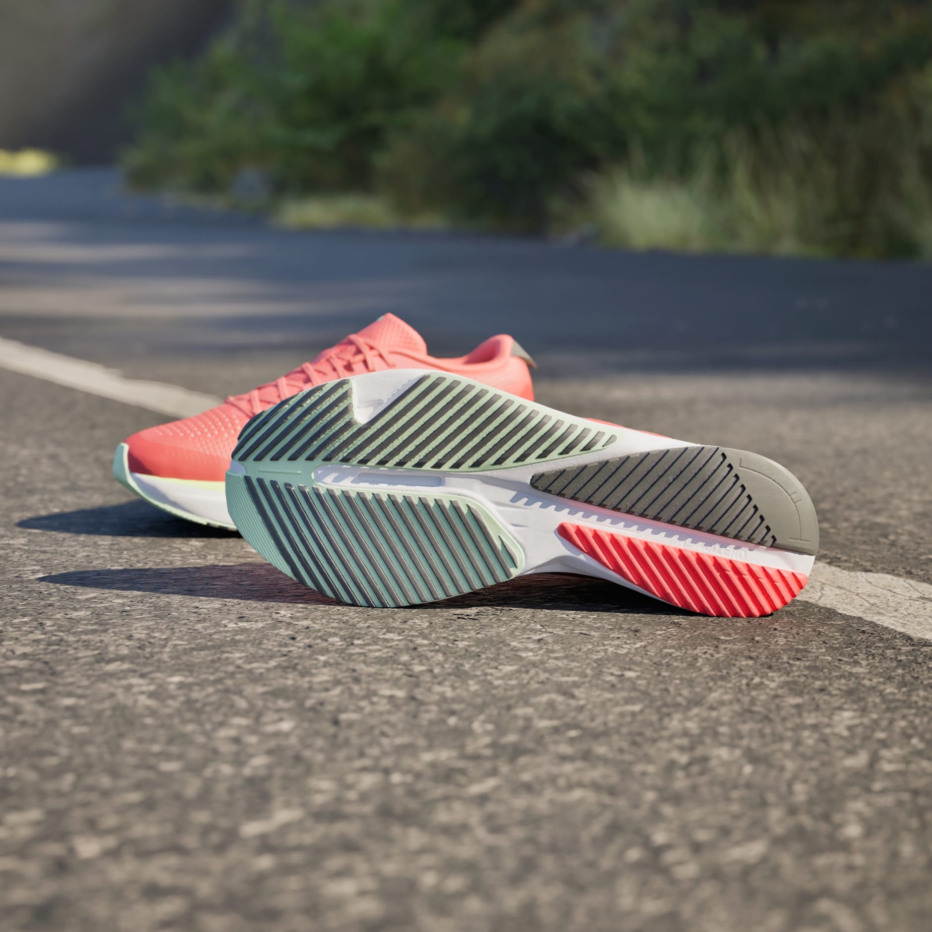 ADIZERO SL