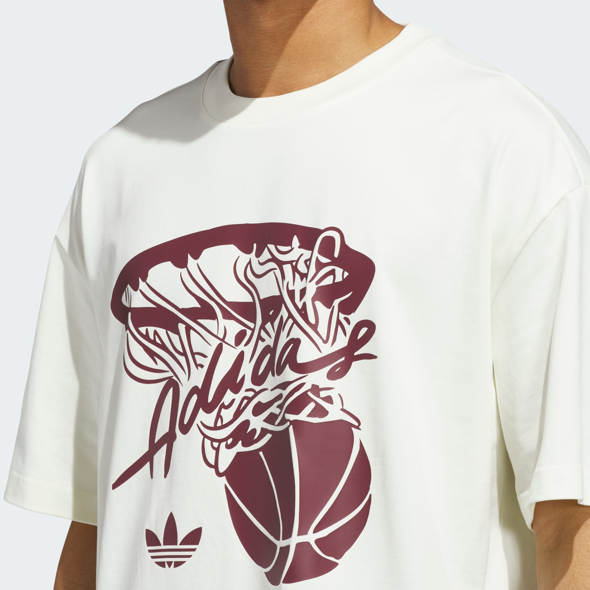 טי שירט Hot Shot Graphic