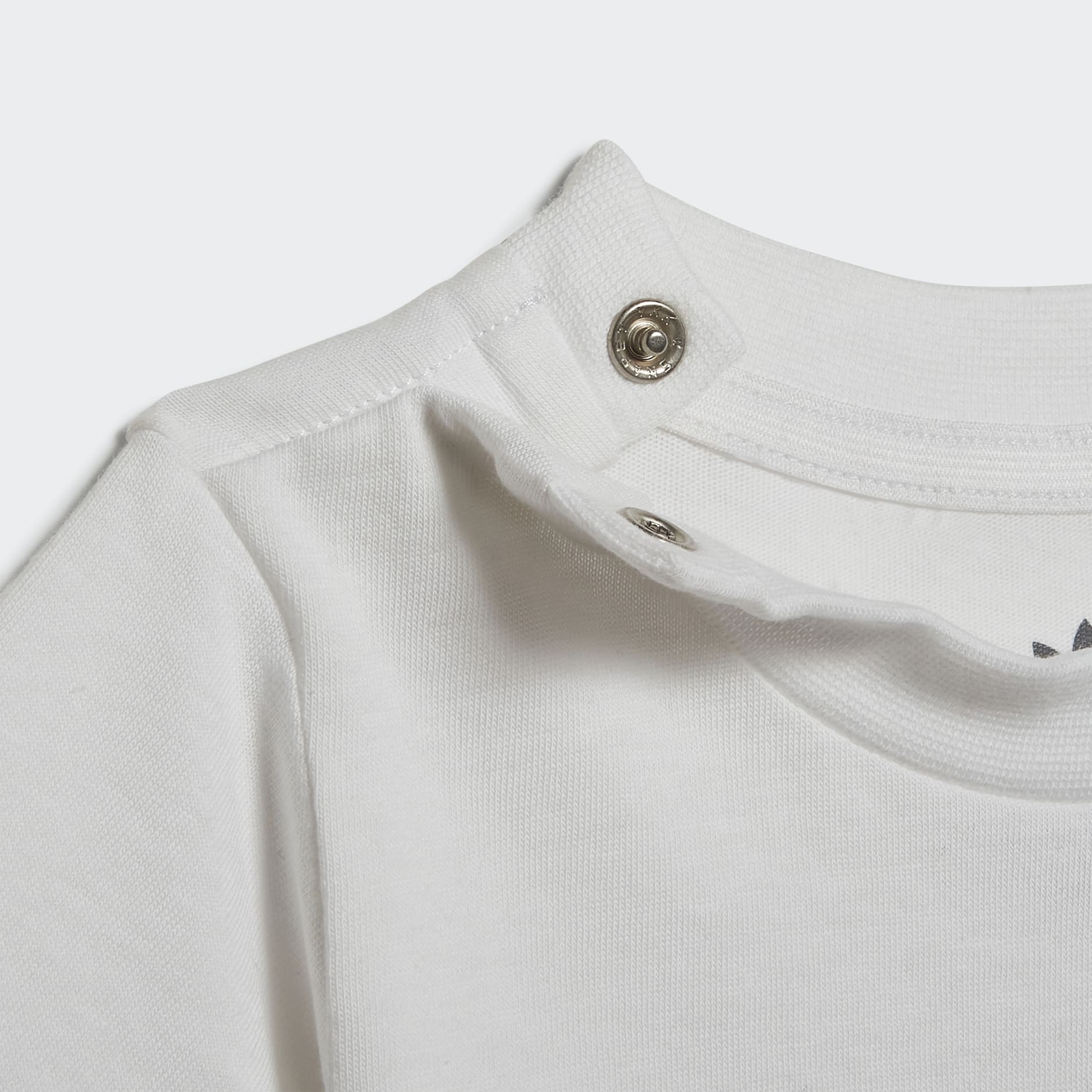Trefoil Shorts Tee Set